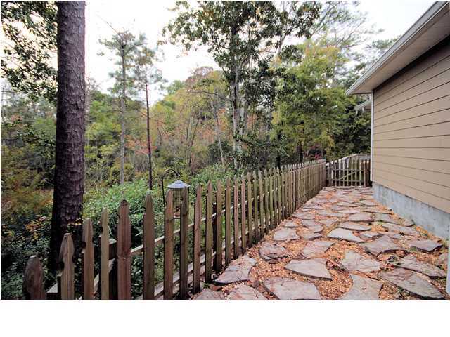 VALPARAISO PINECREST 6 - Residential