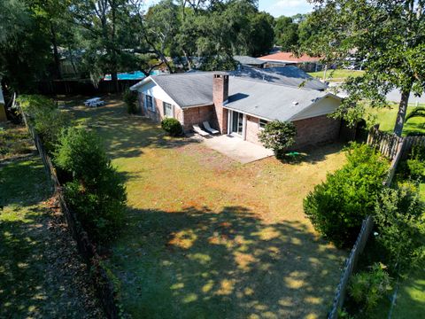 A home in Fort Walton Beach