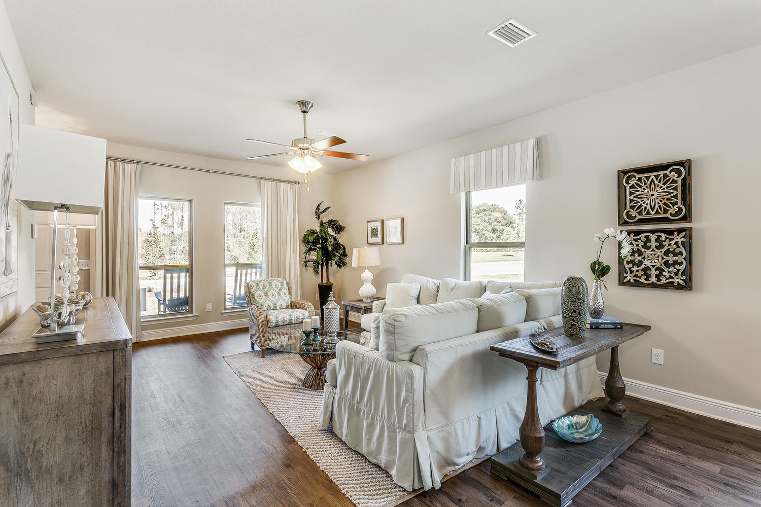 STONEGATE - Residential