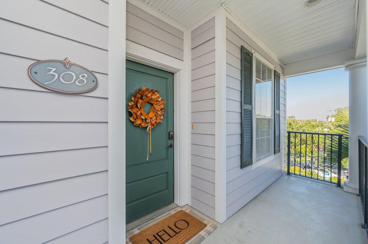 FRENCH QUARTERS - Residential Lease