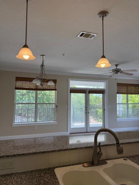 FRENCH QUARTERS - Residential Lease
