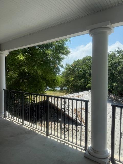 FRENCH QUARTERS - Residential Lease