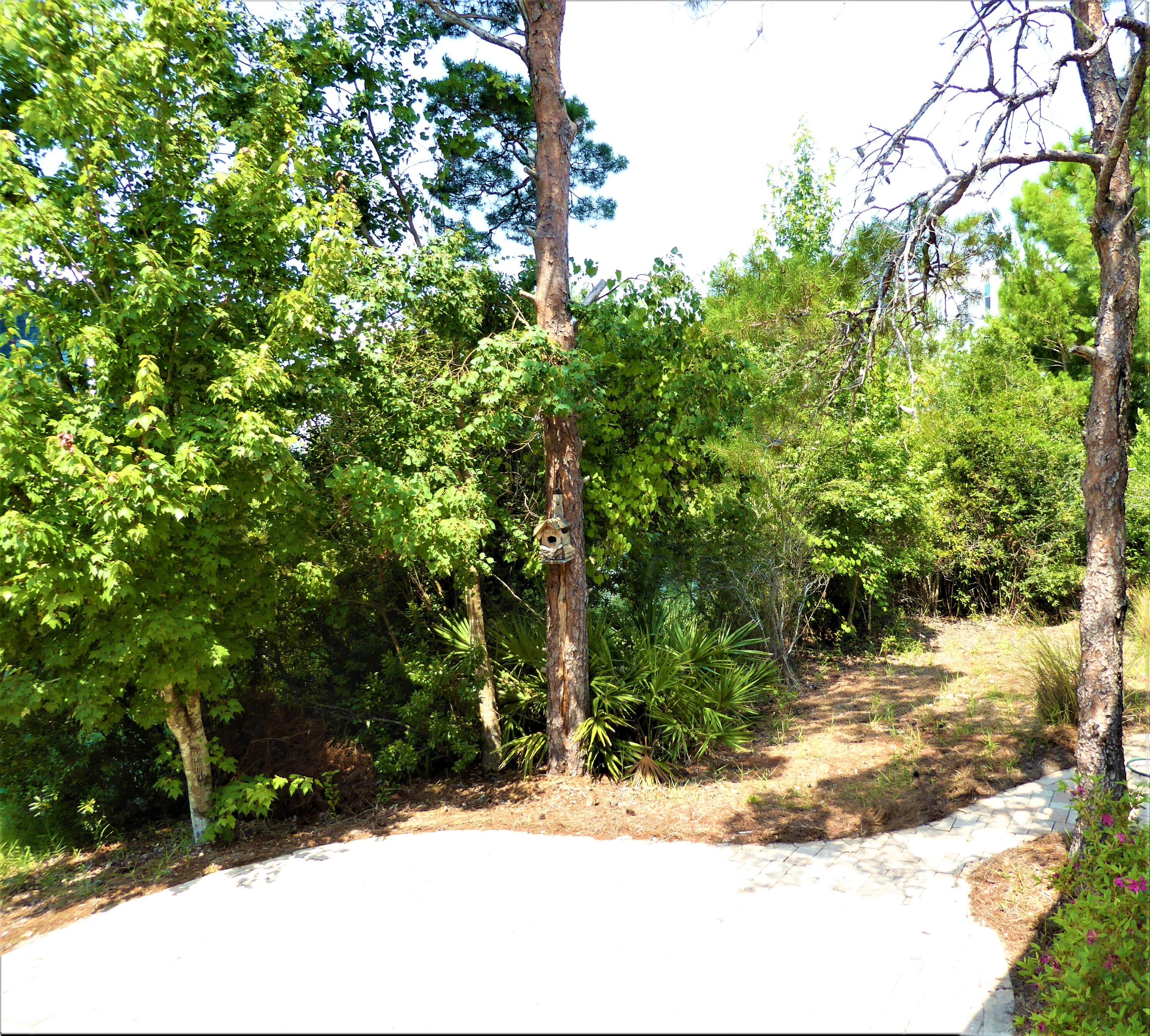 HIGHLAND PARKS - Residential