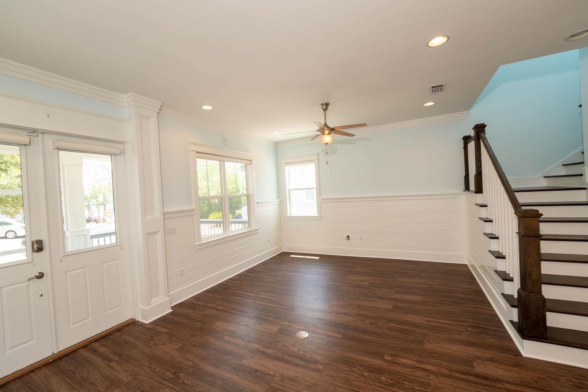 HIGHLAND PARKS - Residential
