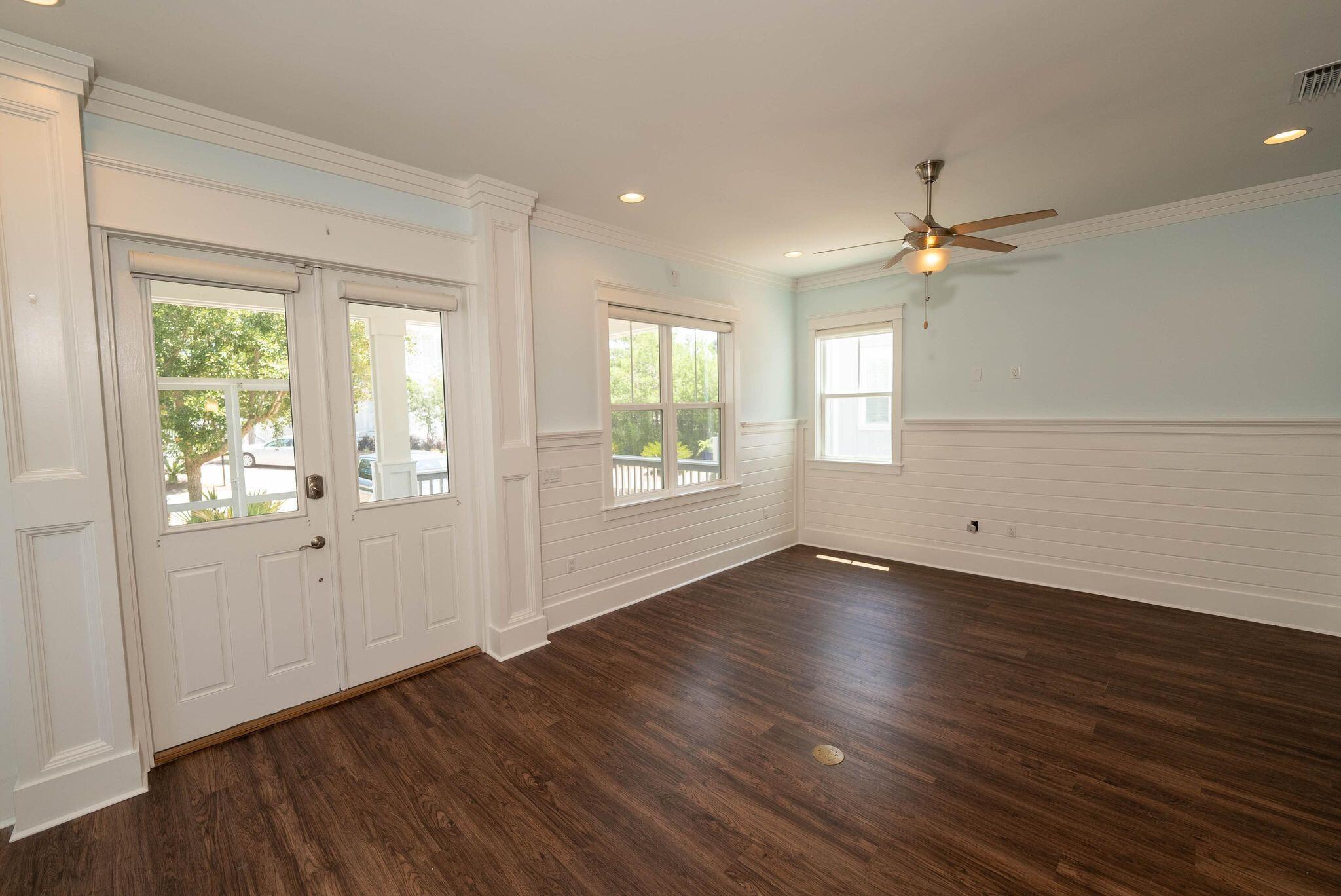 HIGHLAND PARKS - Residential