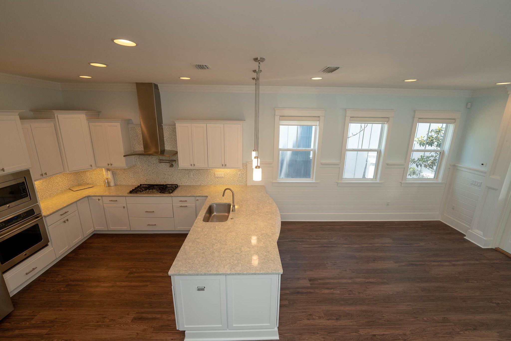 HIGHLAND PARKS - Residential
