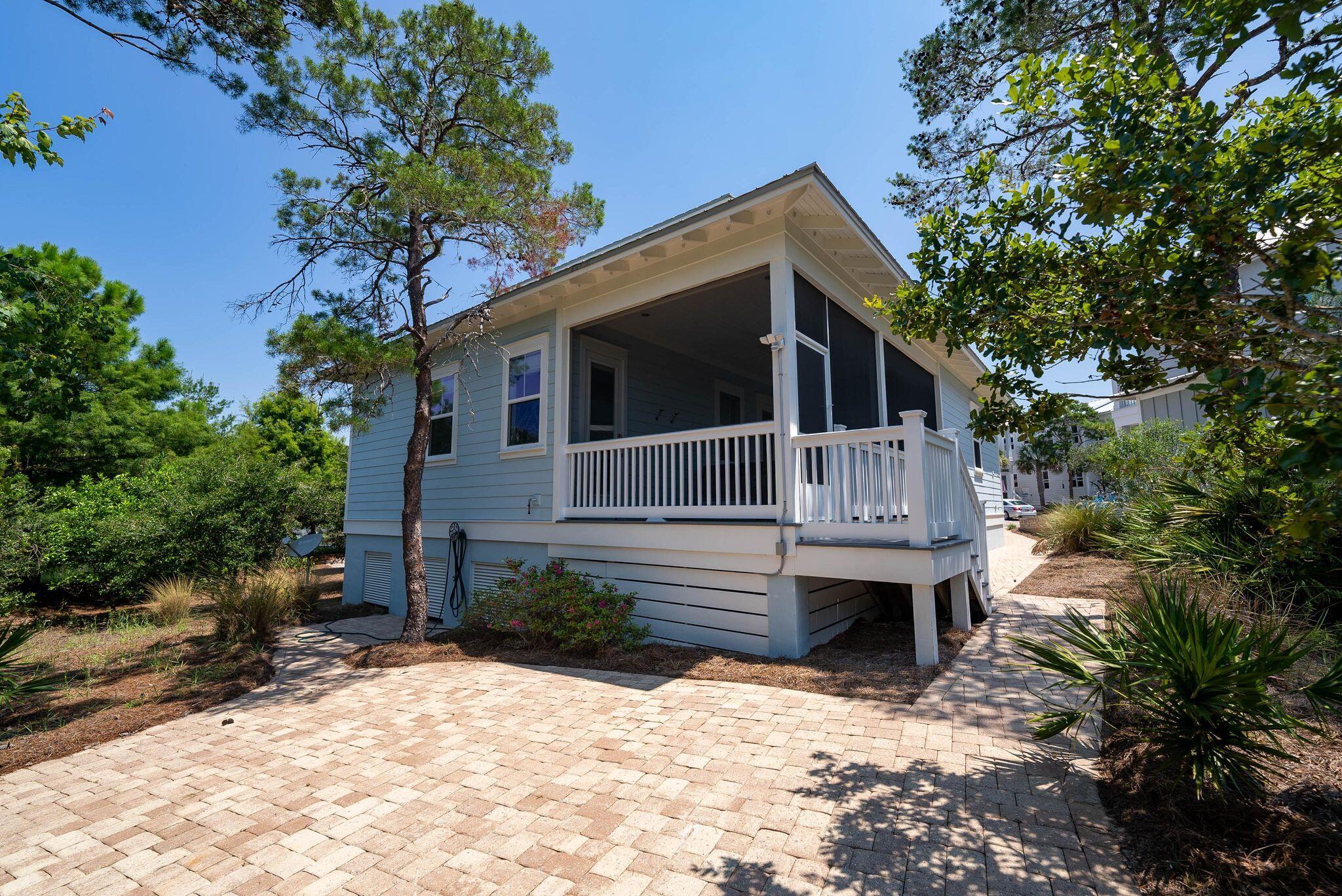HIGHLAND PARKS - Residential