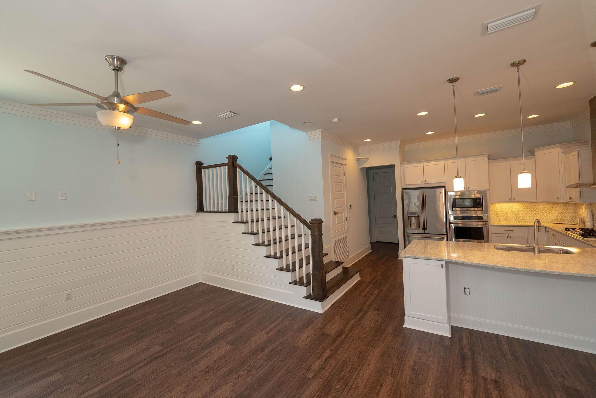 HIGHLAND PARKS - Residential