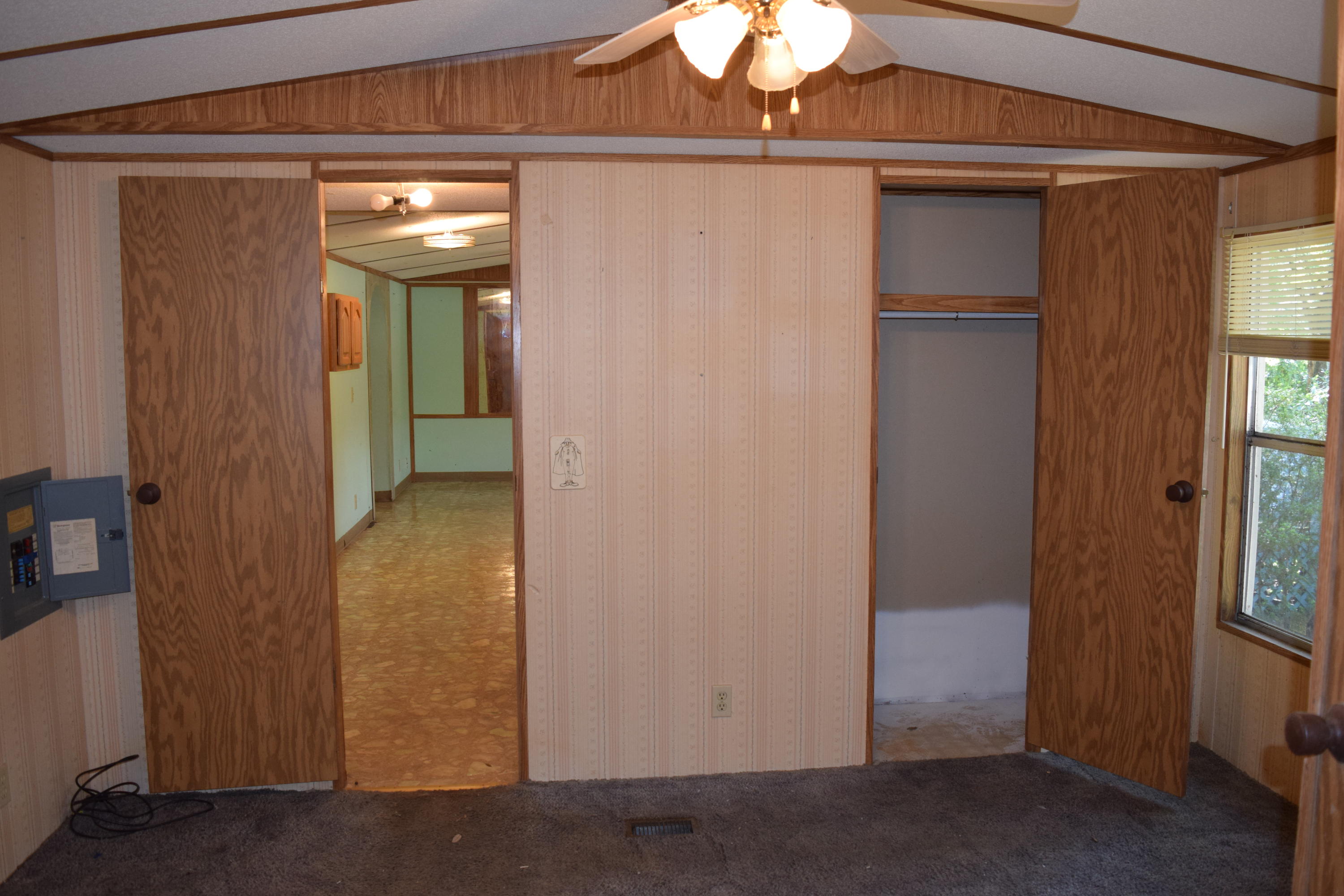 NO RECORDED SUBDIVISION - Residential