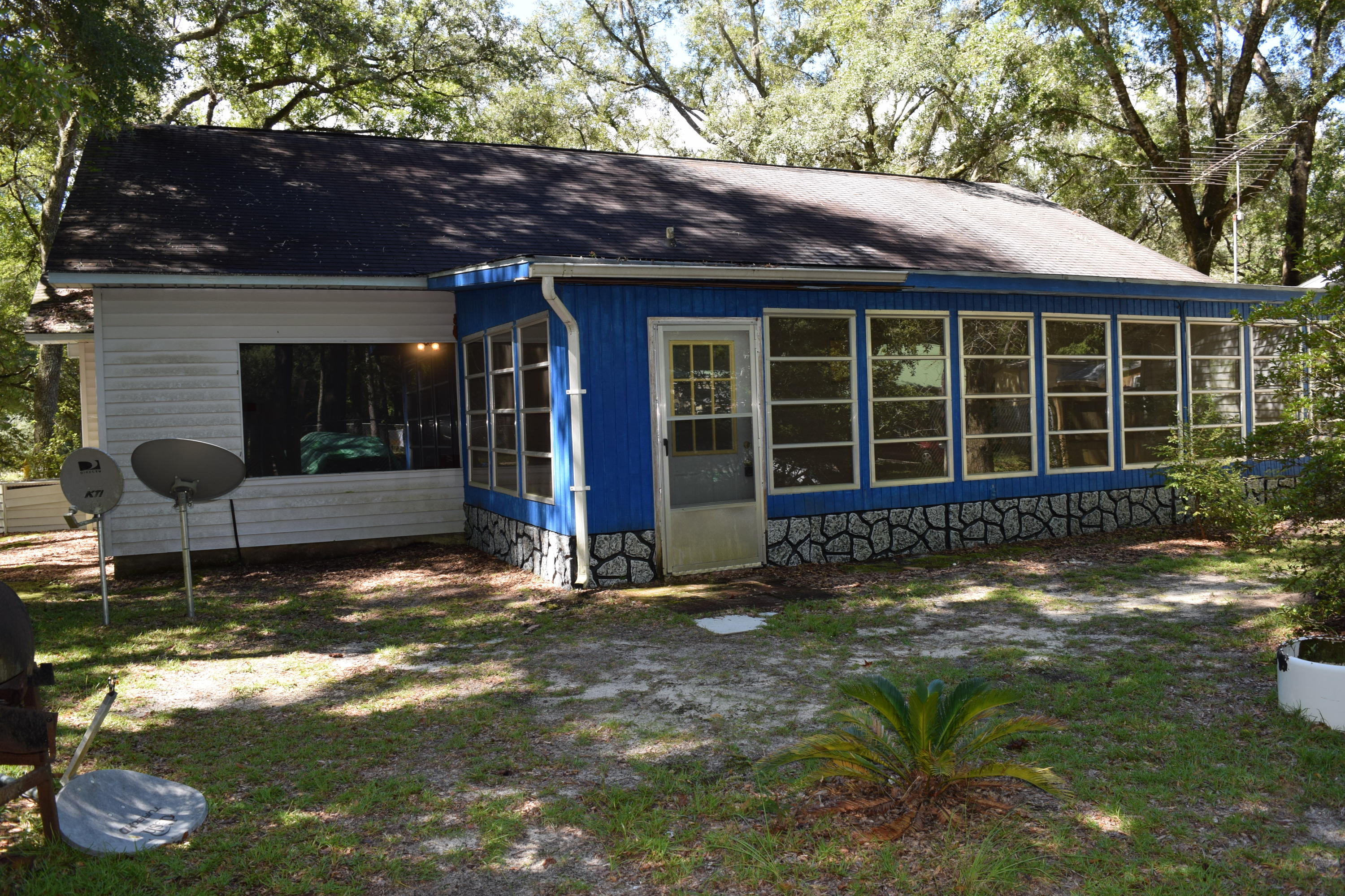 NO RECORDED SUBDIVISION - Residential