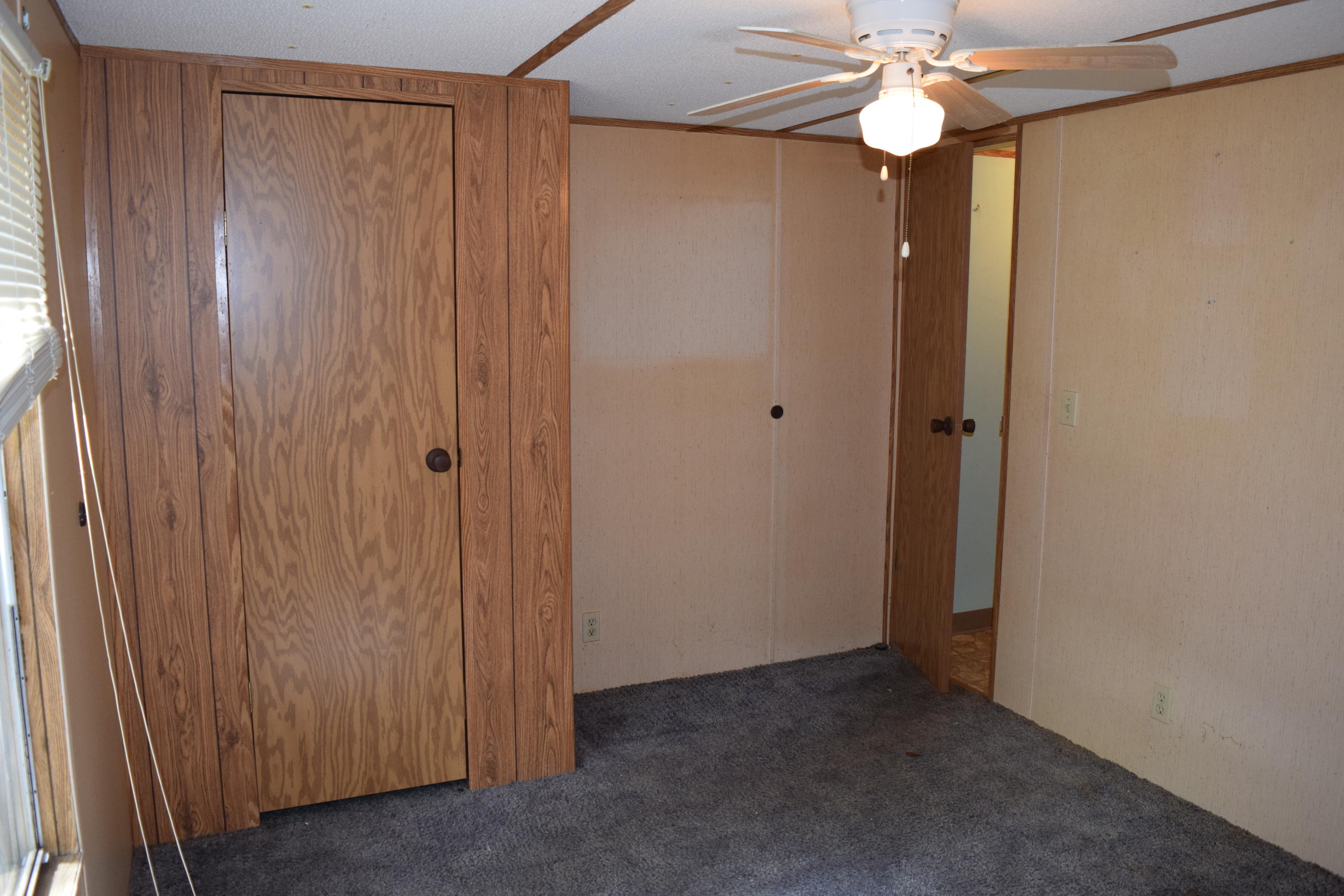 NO RECORDED SUBDIVISION - Residential