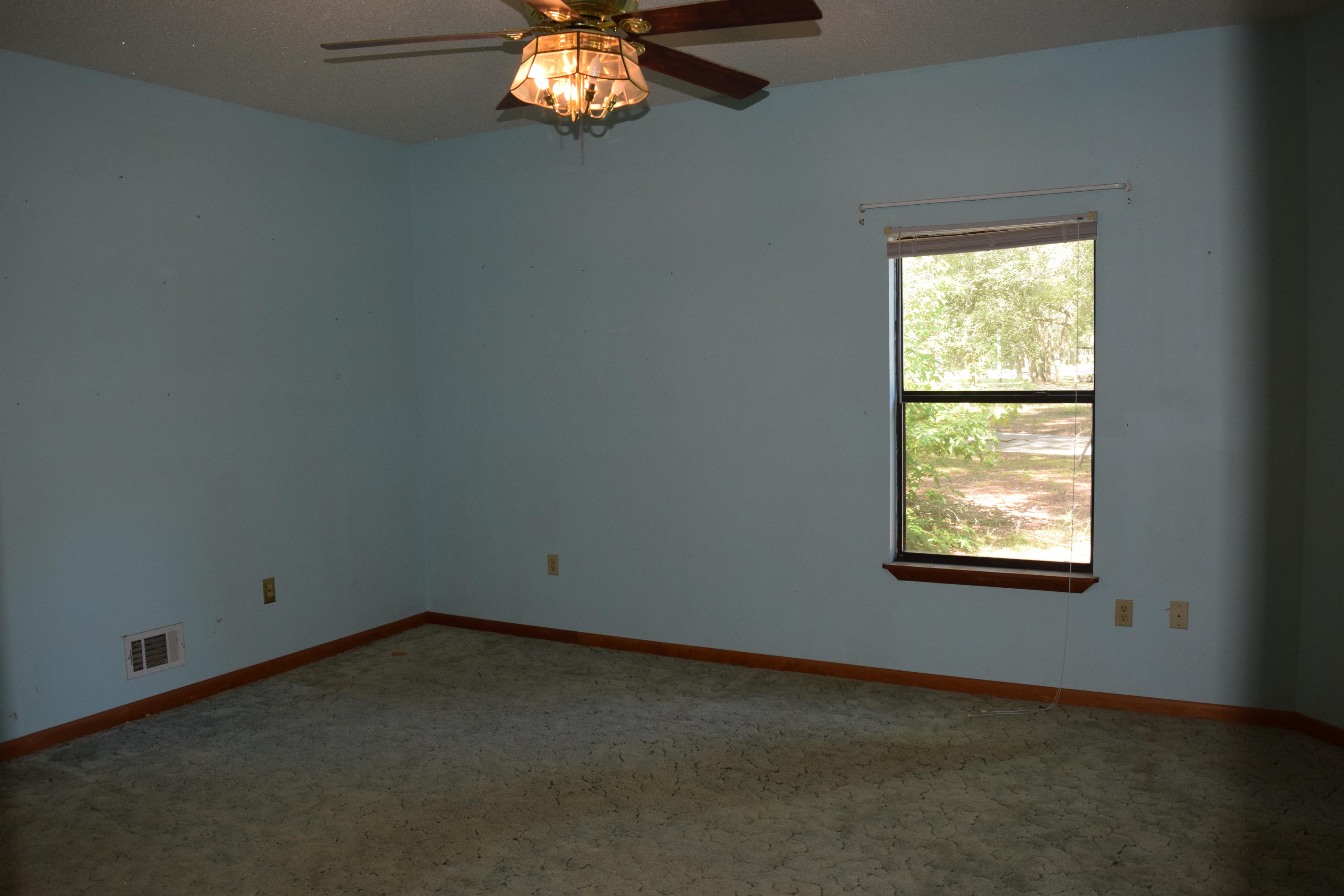 NO RECORDED SUBDIVISION - Residential