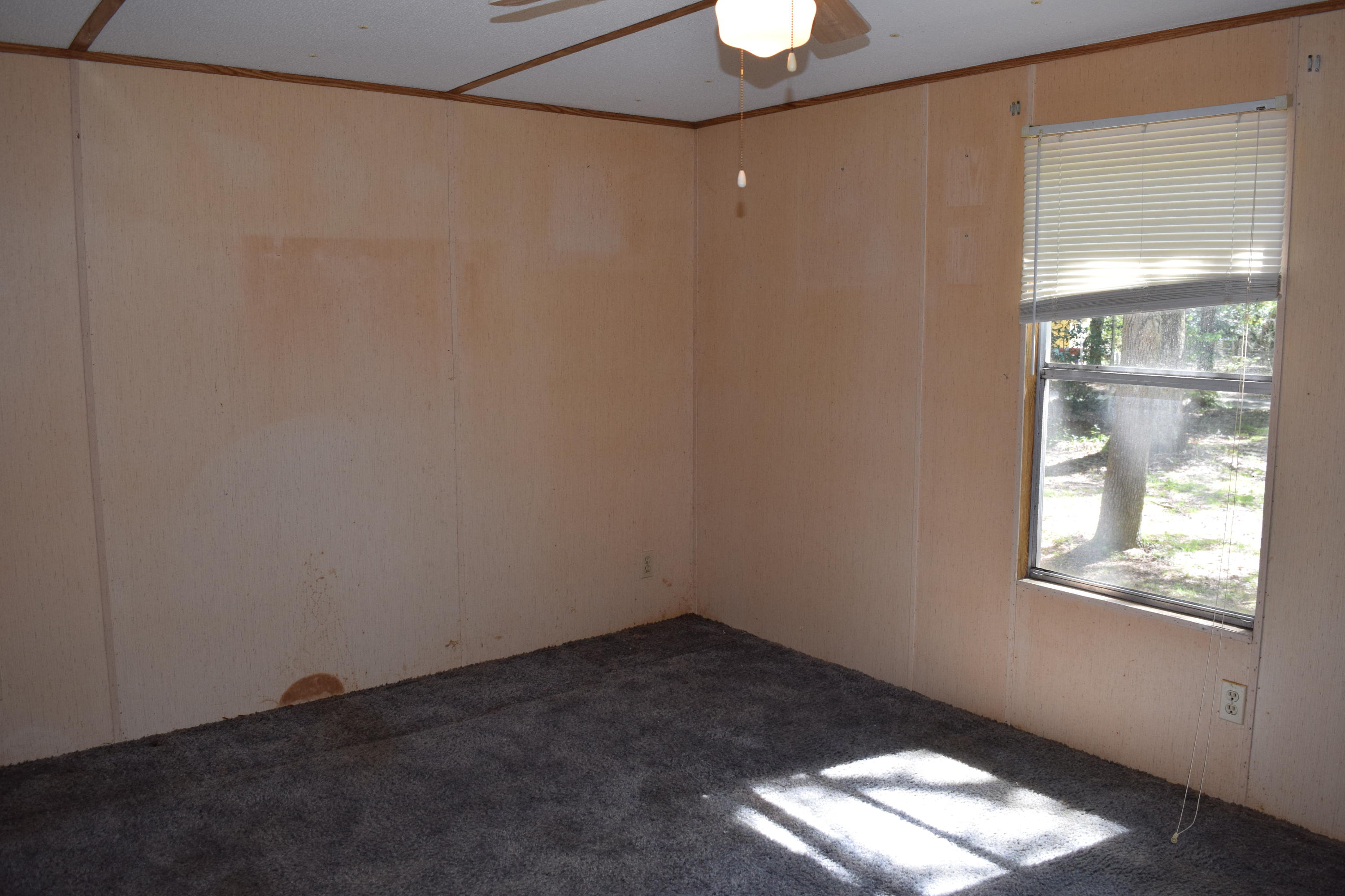 NO RECORDED SUBDIVISION - Residential