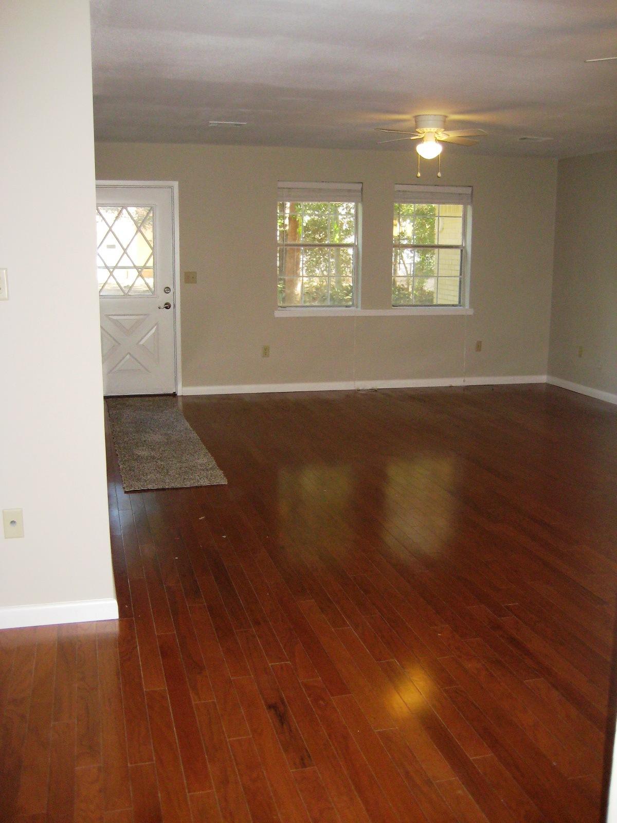 CRESTVIEW - Residential