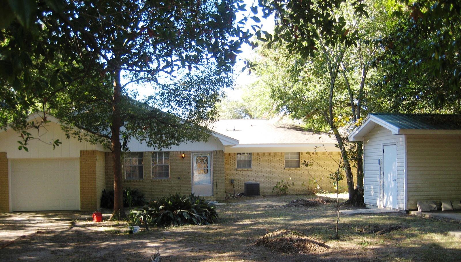 CRESTVIEW - Residential