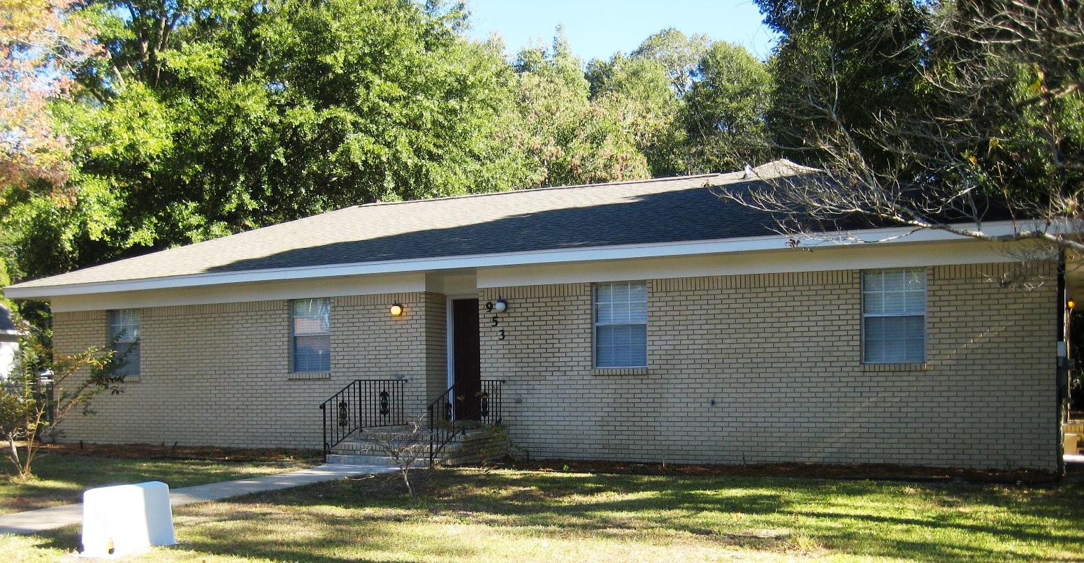 CRESTVIEW - Residential