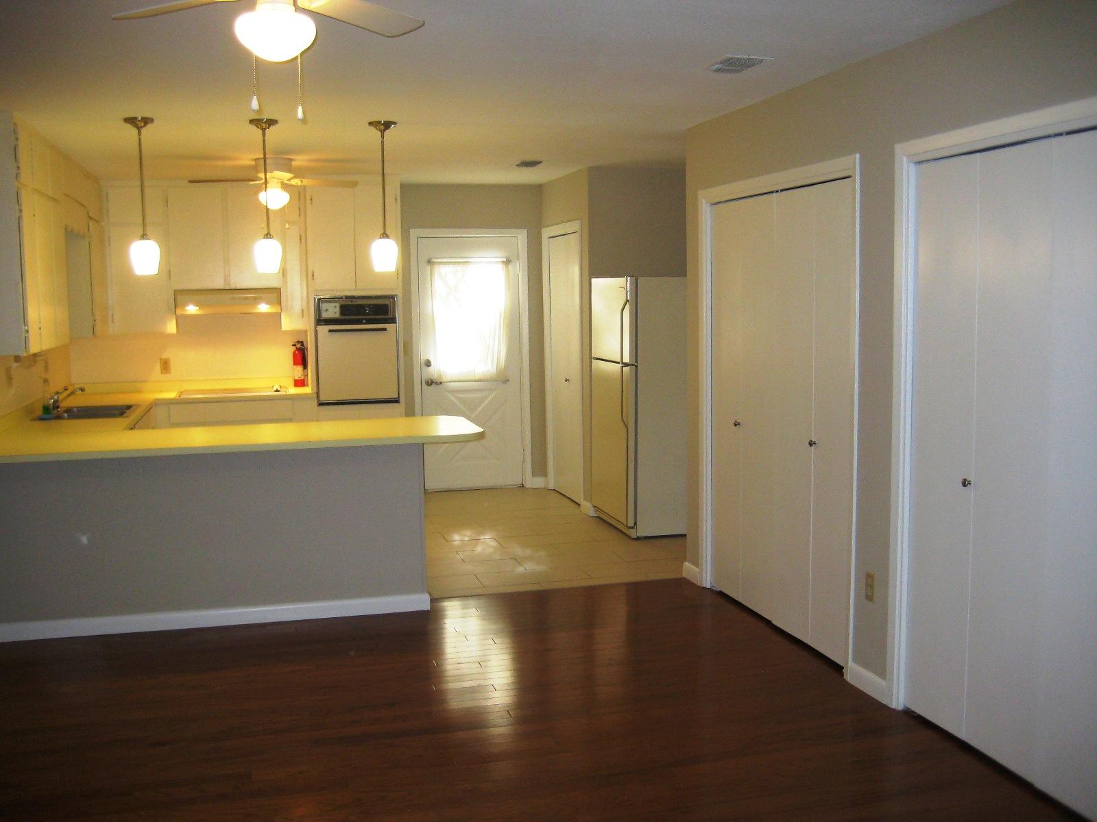 CRESTVIEW - Residential