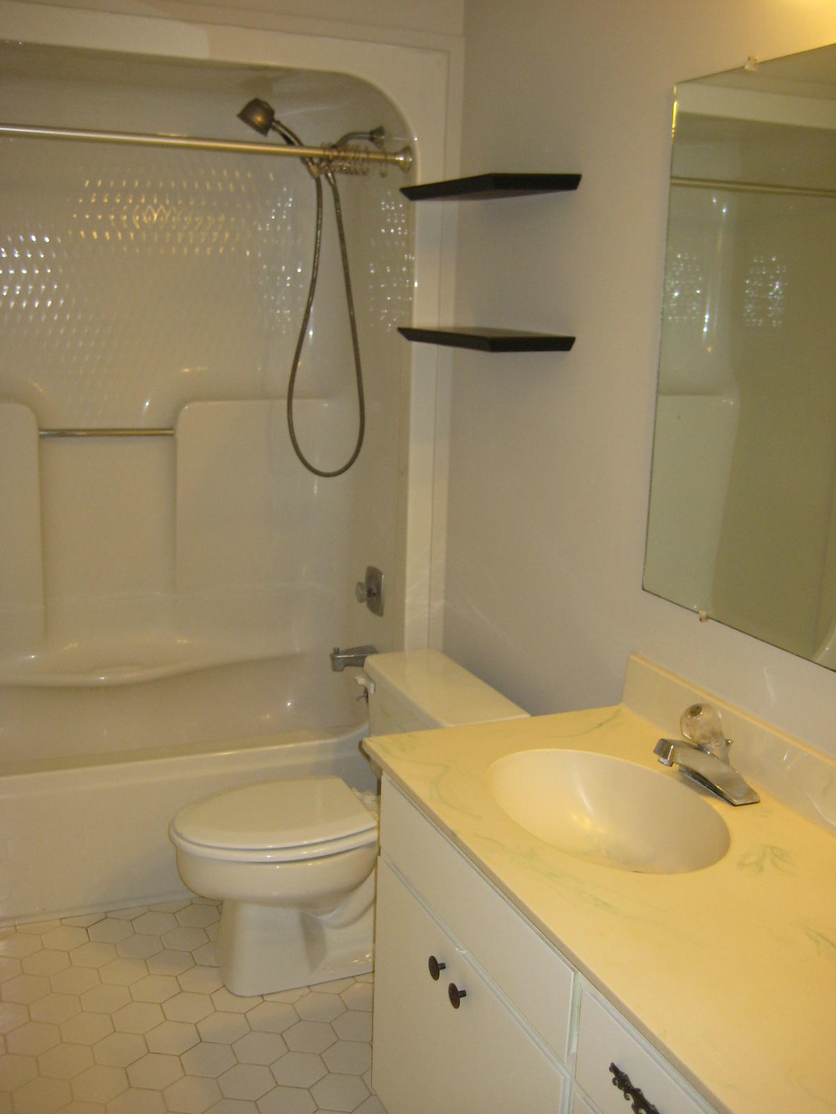 CRESTVIEW - Residential