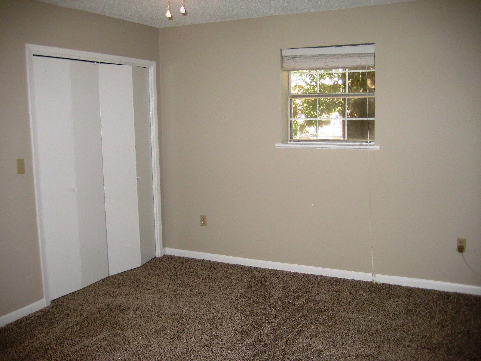 CRESTVIEW - Residential