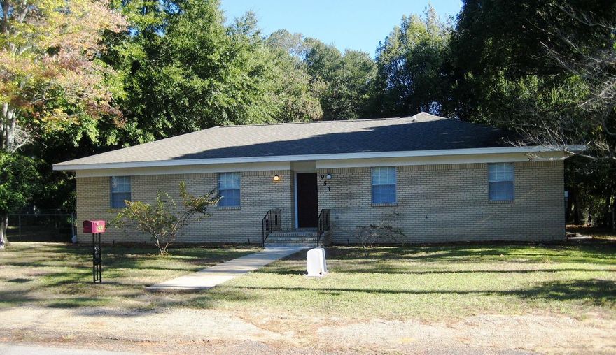 MOTIVATED SELLER! NEWLY REMODELED - Come inside & see the NEW fresh neutral paint, NEW carpet in bedrooms & NEW tile in entrance & hallway! This house is very well built - all brick, large rooms, plenty of living space & right in the heart of Crestview. The family room is amazing, it's 25x17.5 & is open to the kitchen which has an breakfast bar & pantry. It's perfect to have over a crowd for a party or family gathering. Also plenty of storage in this house with lots of closets. Single garage is accessed thru alley in back & has NEW garage door with opener. Water heater & roof & A/C replaced within last 10 years. Home is energy efficient with low utility bills. Yard building has electricity, running water & a toilet. Come take a look - you'll be pleased that you di