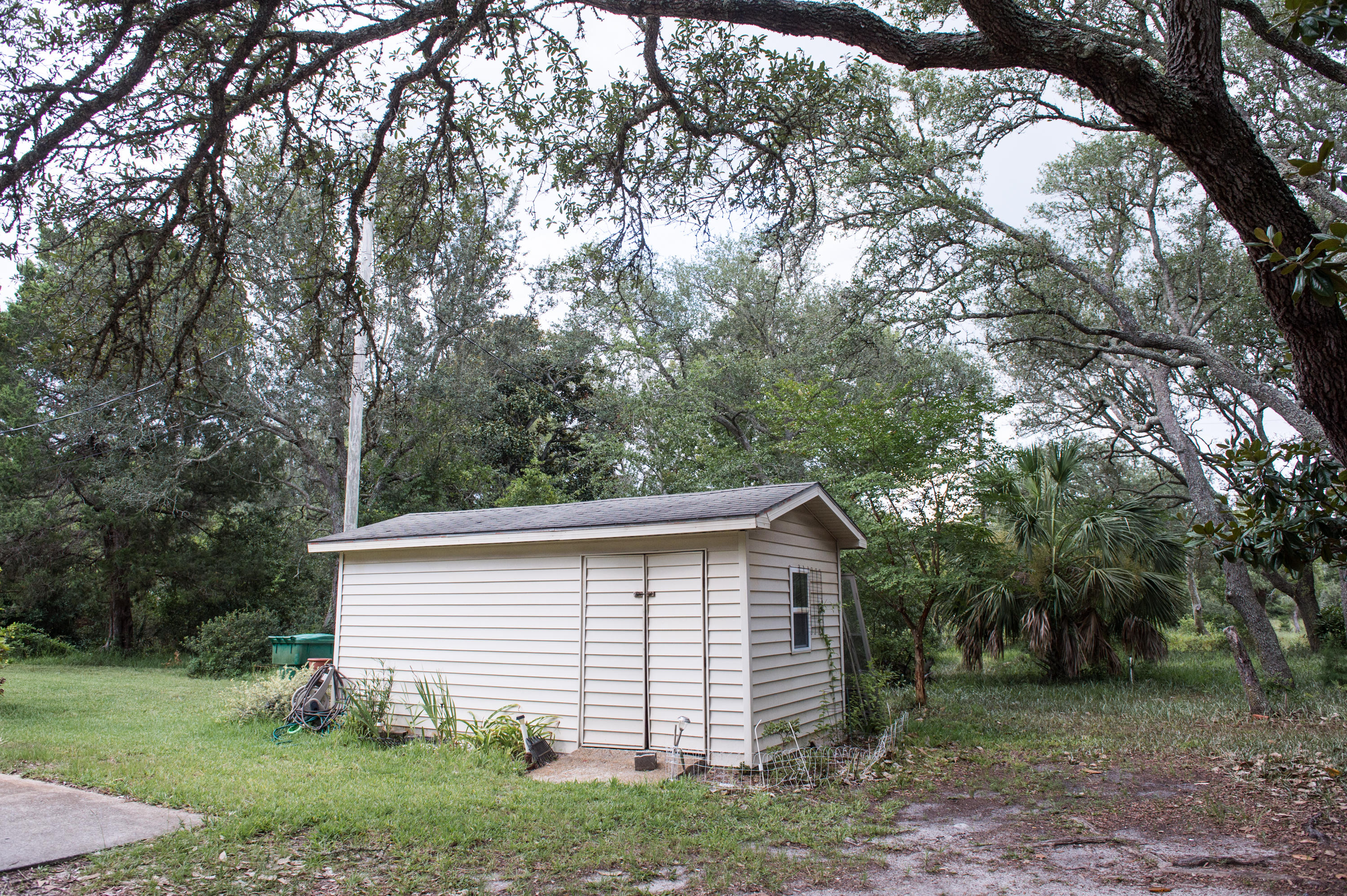 CALHOUN S/D TO DESTIN - Residential