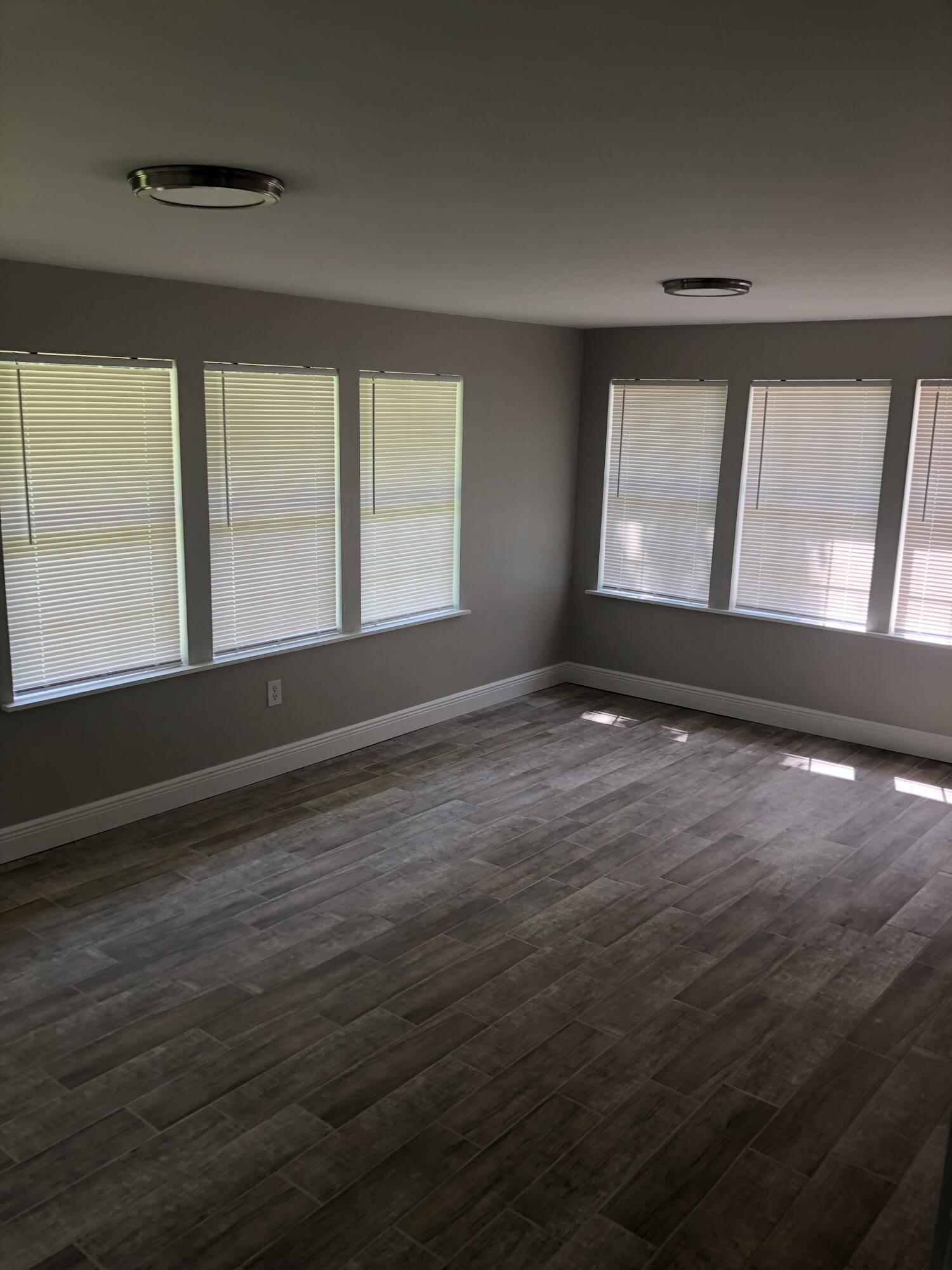 HOLLEY BY THE SEA, 1ST ADD - Residential Lease