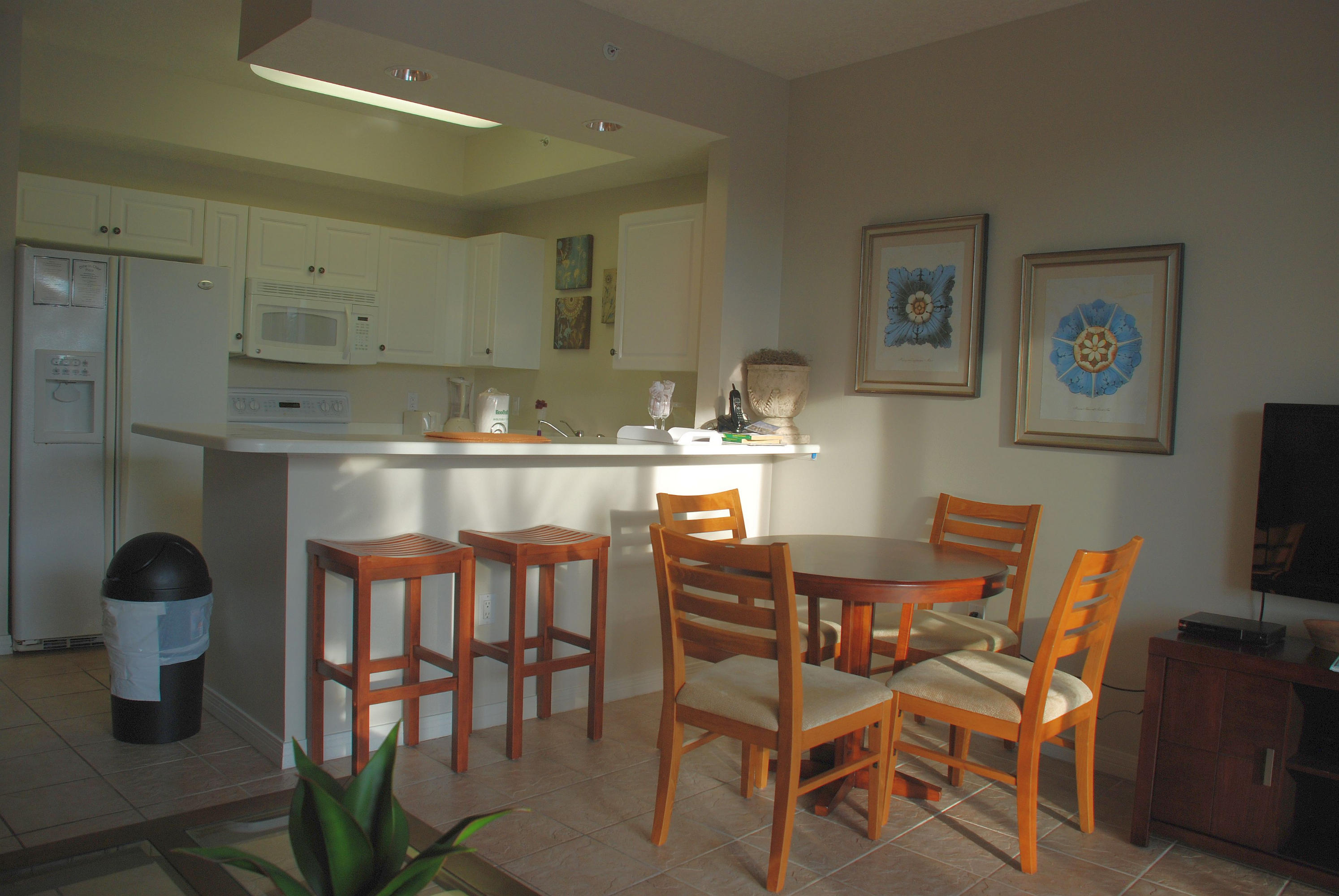 DESTIN WEST BEACH & BAY RESORT - Residential