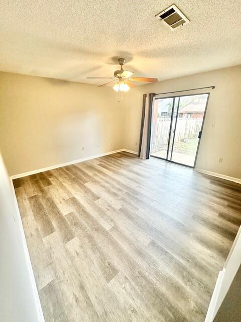 POST OAK PLACE PH 1 - Residential Lease