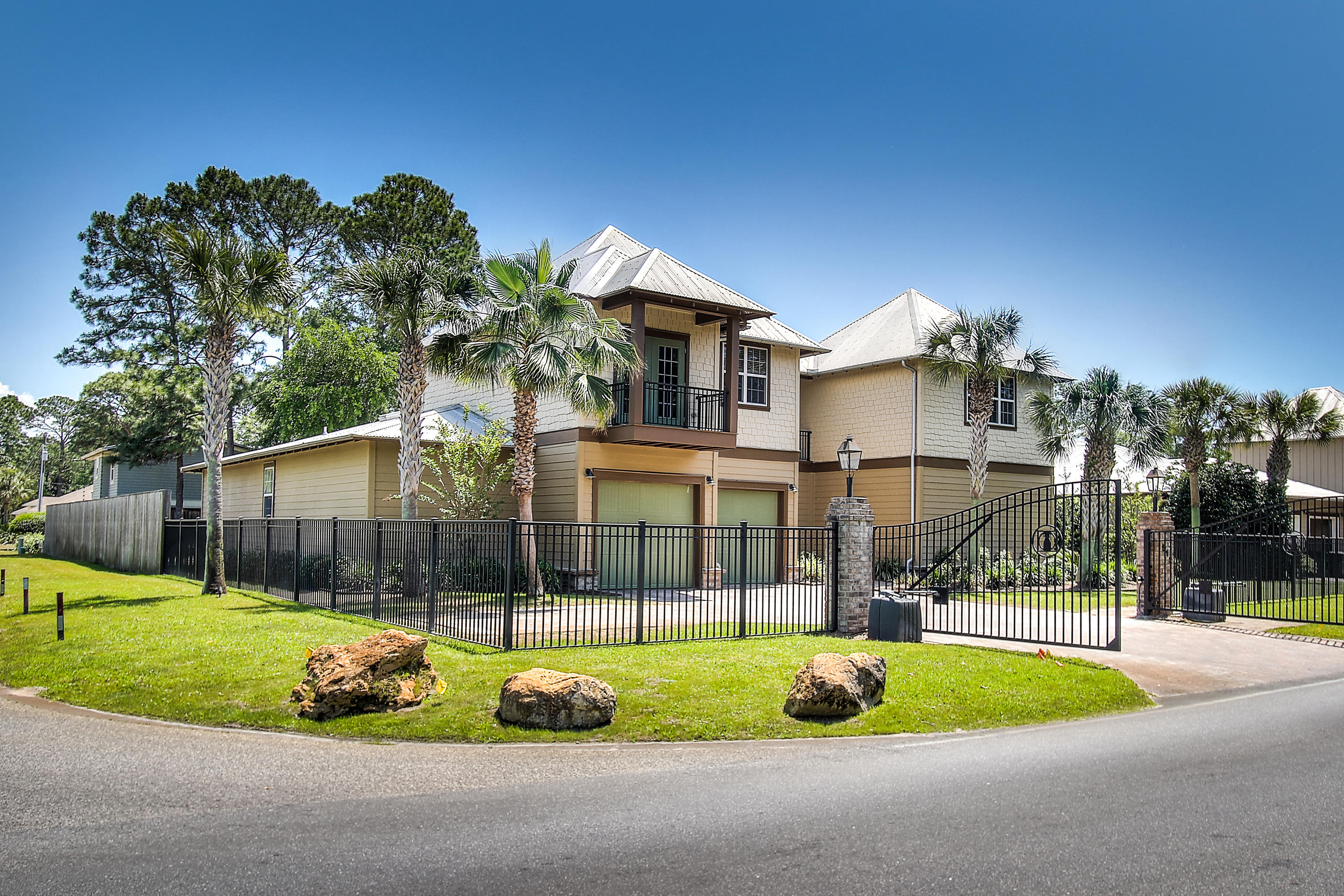 HIDDEN HARBOR UNREC - Residential