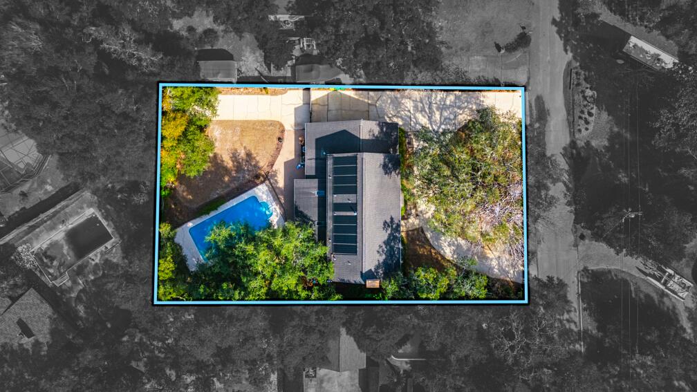 LAKE LORRAINE ESTATES - Residential