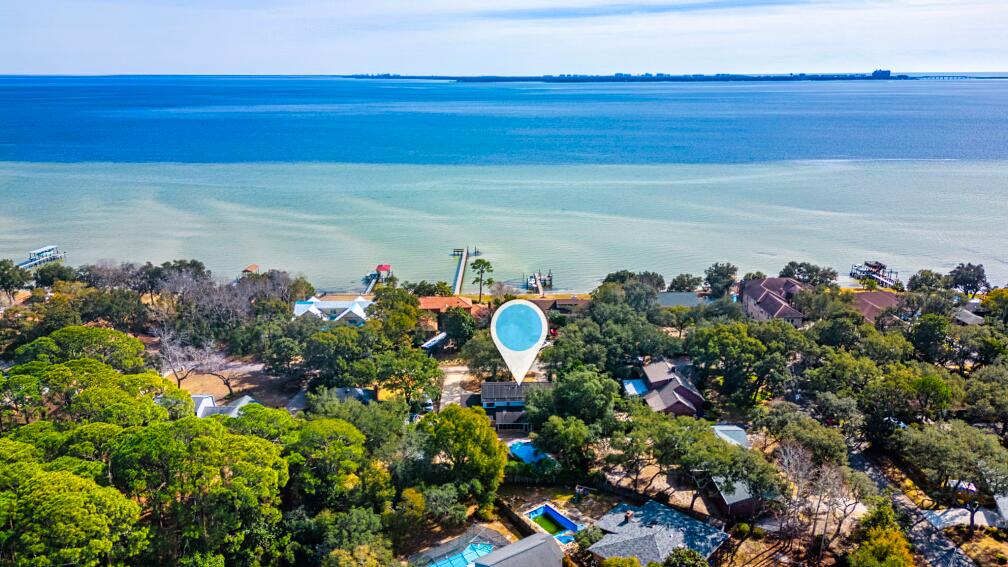 LAKE LORRAINE ESTATES - Residential