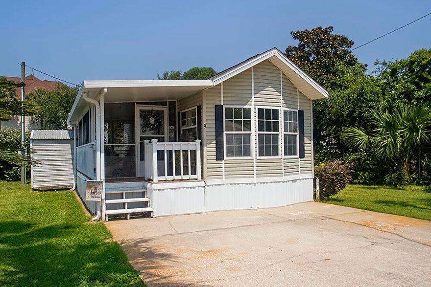 Nestled in one of Miramar Beach's most desirable gated communities, this beautifully remodeled 1BR/1BA home in Fox Run Park is just two short blocks from the sugar-white sands and emerald waters of the Gulf. Featuring brand-new flooring, fresh paint, granite countertops, and a host of other upgrades, this coastal retreat is move-in ready. After a day at the beach, unwind on the inviting screened-in porch and soak in the relaxing Florida breeze.