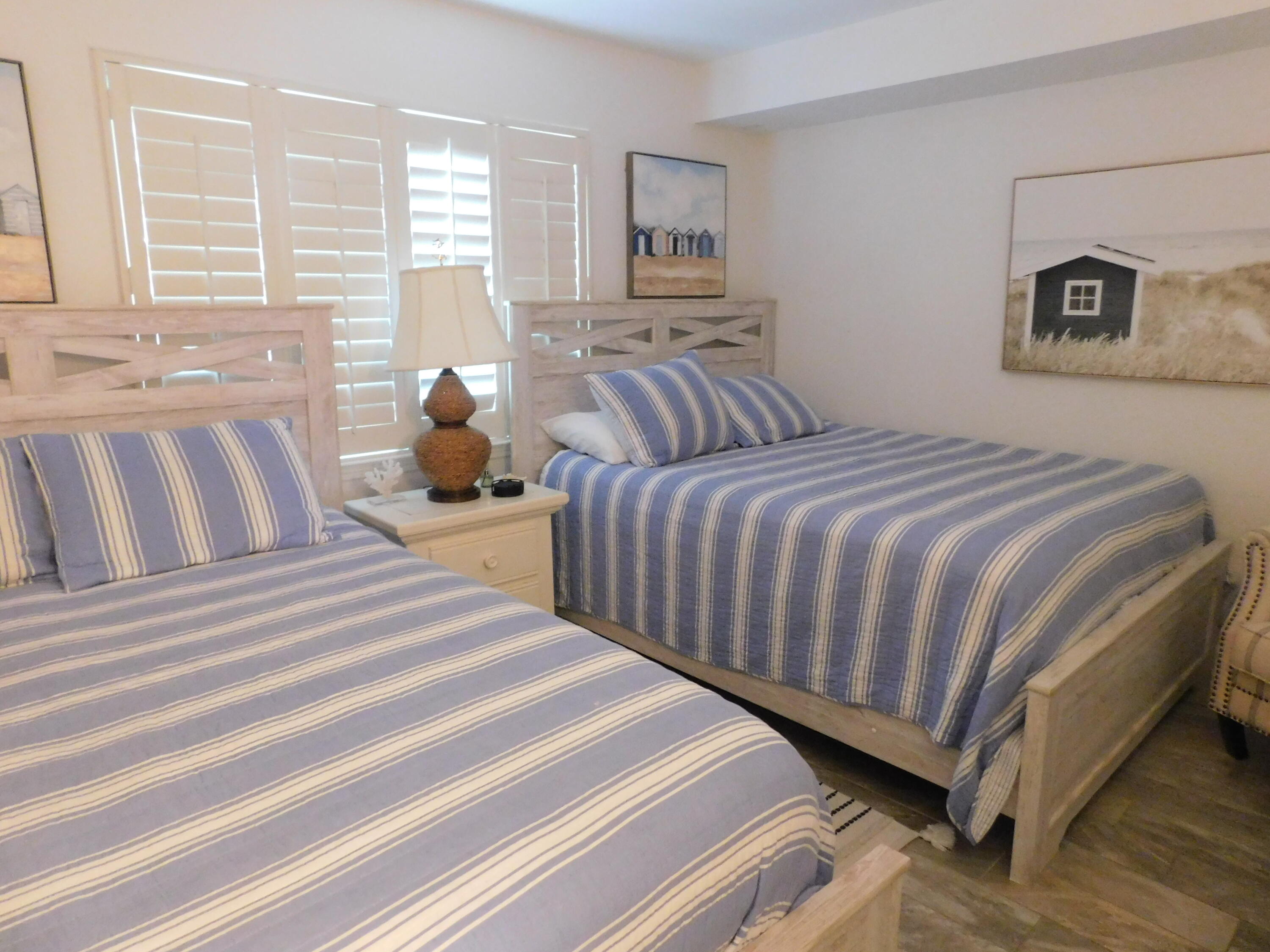 SANDY KEY CONDO - Residential