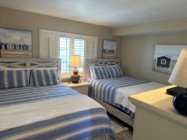 SANDY KEY CONDO - Residential