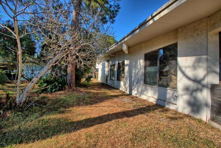 WOODLAWN UNIT 1 - Residential