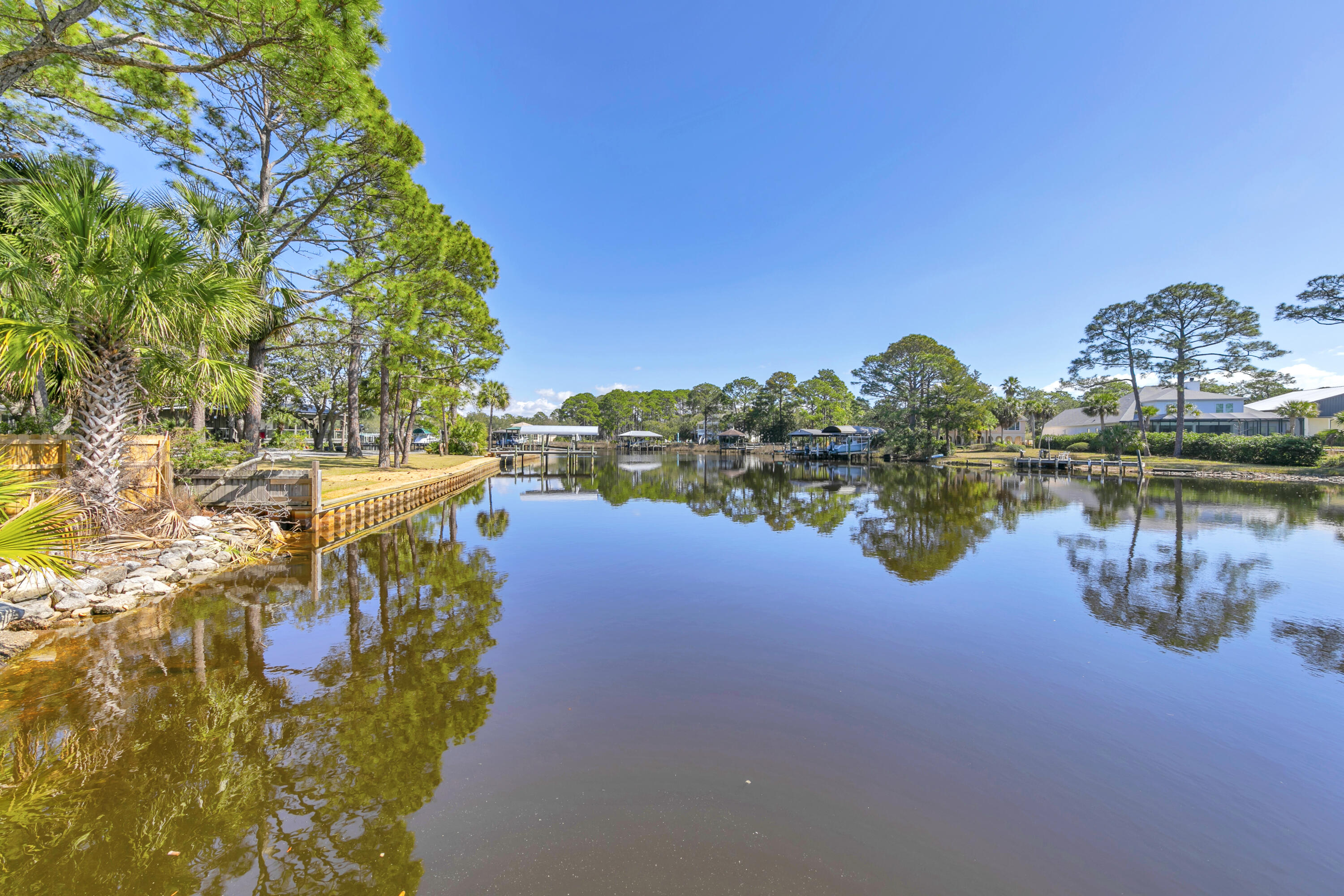 CARSON OAKS - Residential