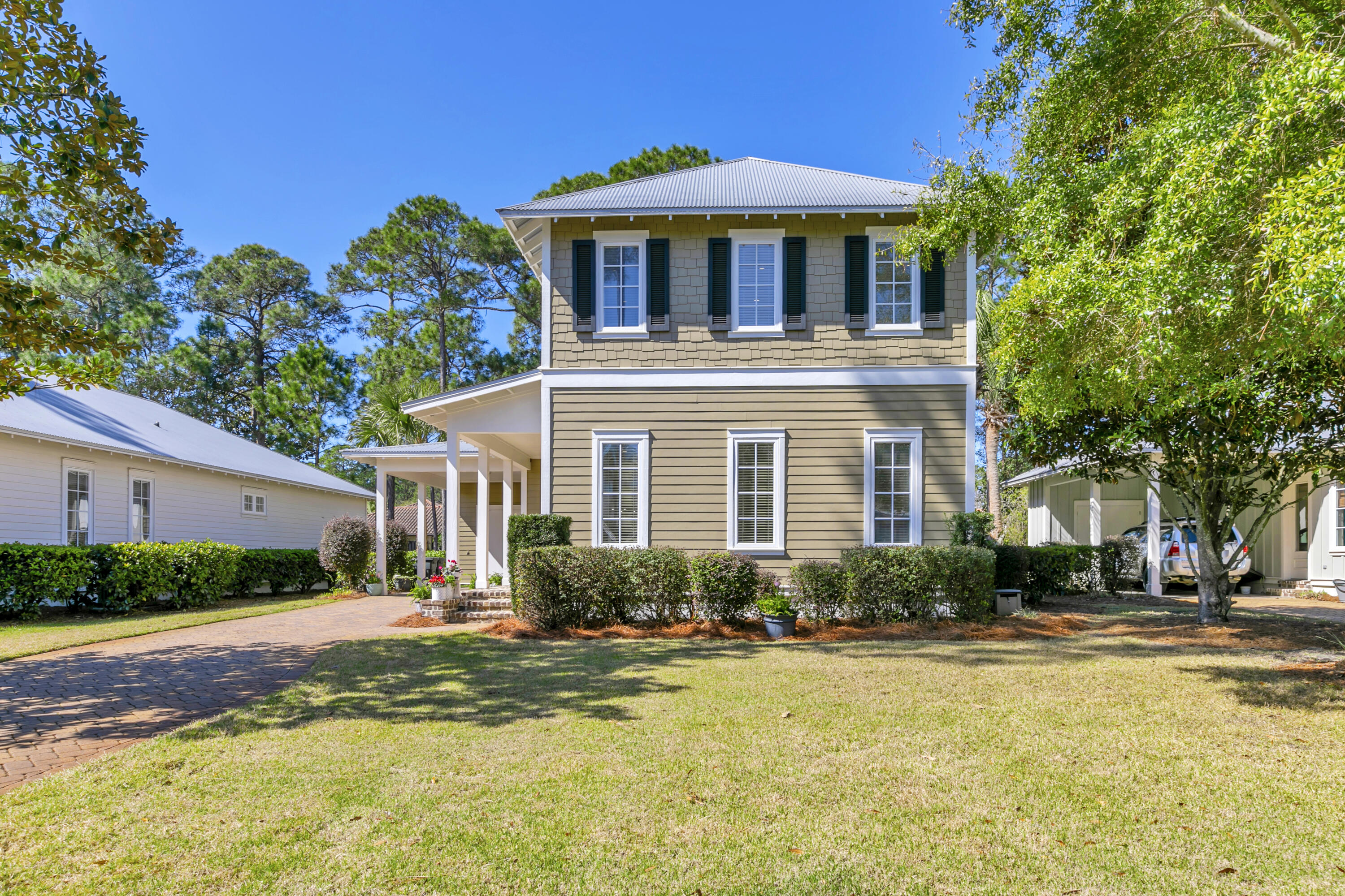 CARSON OAKS - Residential