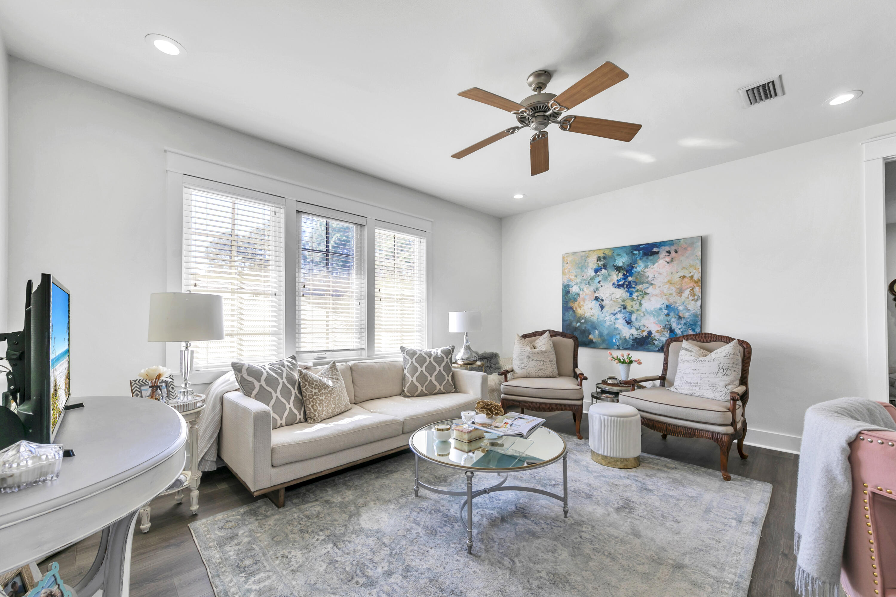 CARSON OAKS - Residential