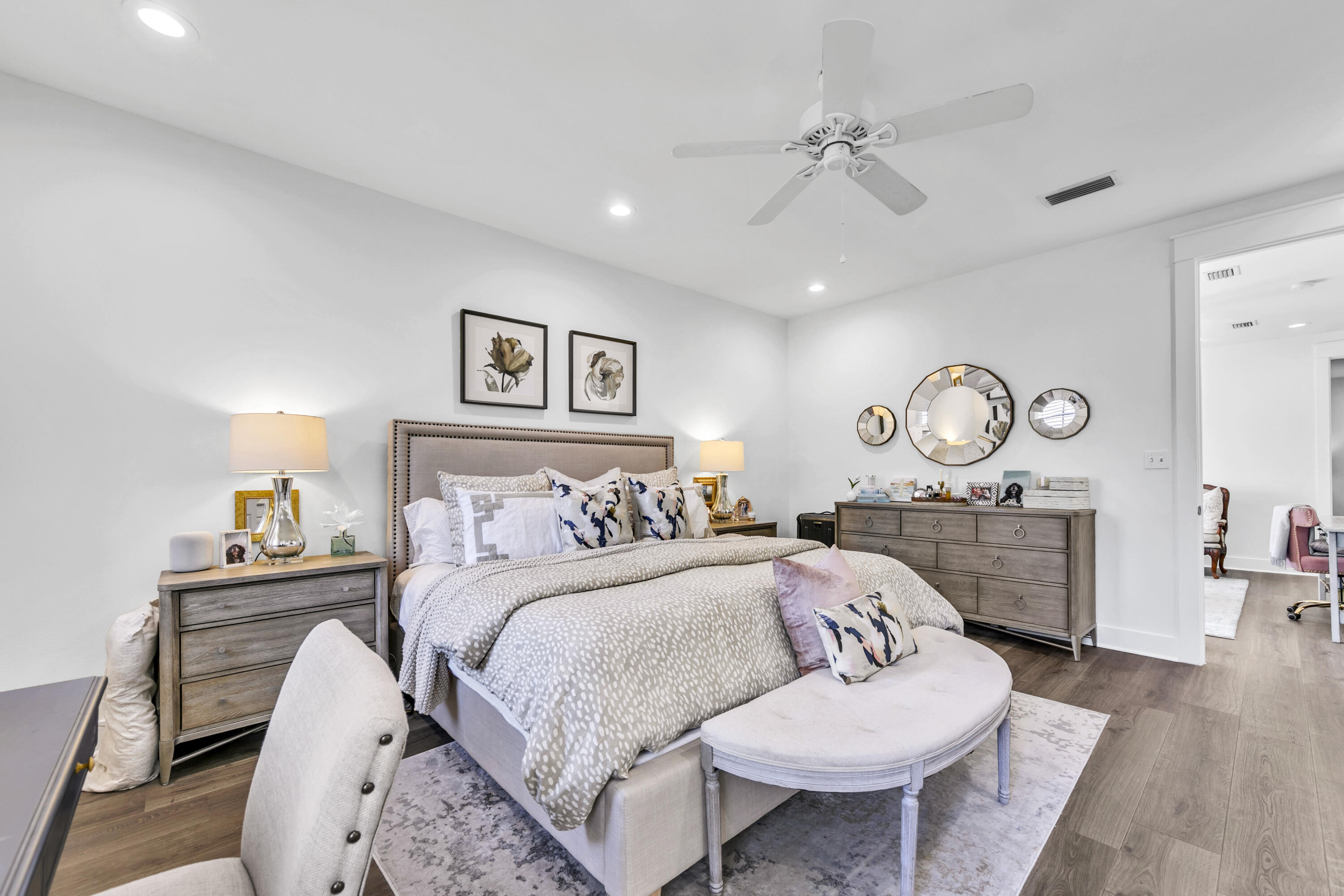 CARSON OAKS - Residential