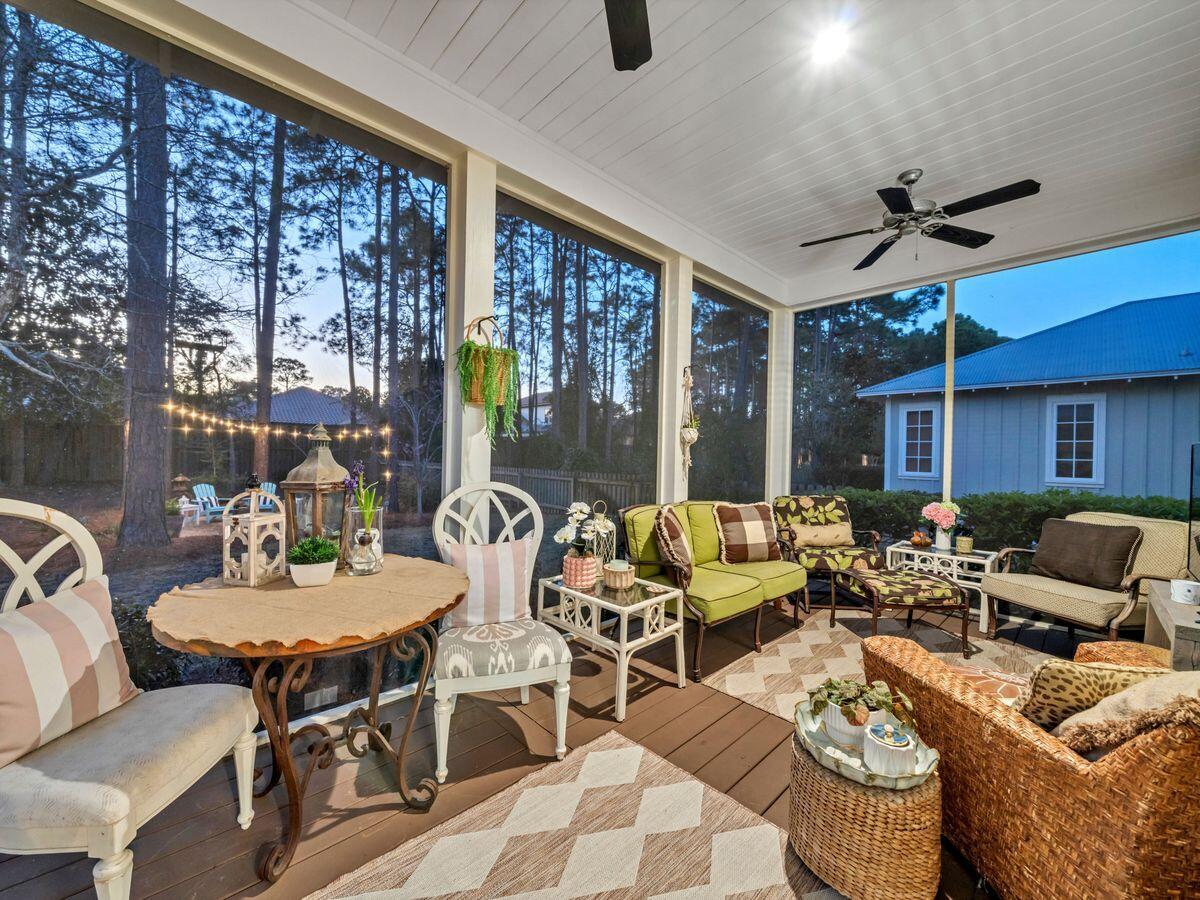 CARSON OAKS - Residential