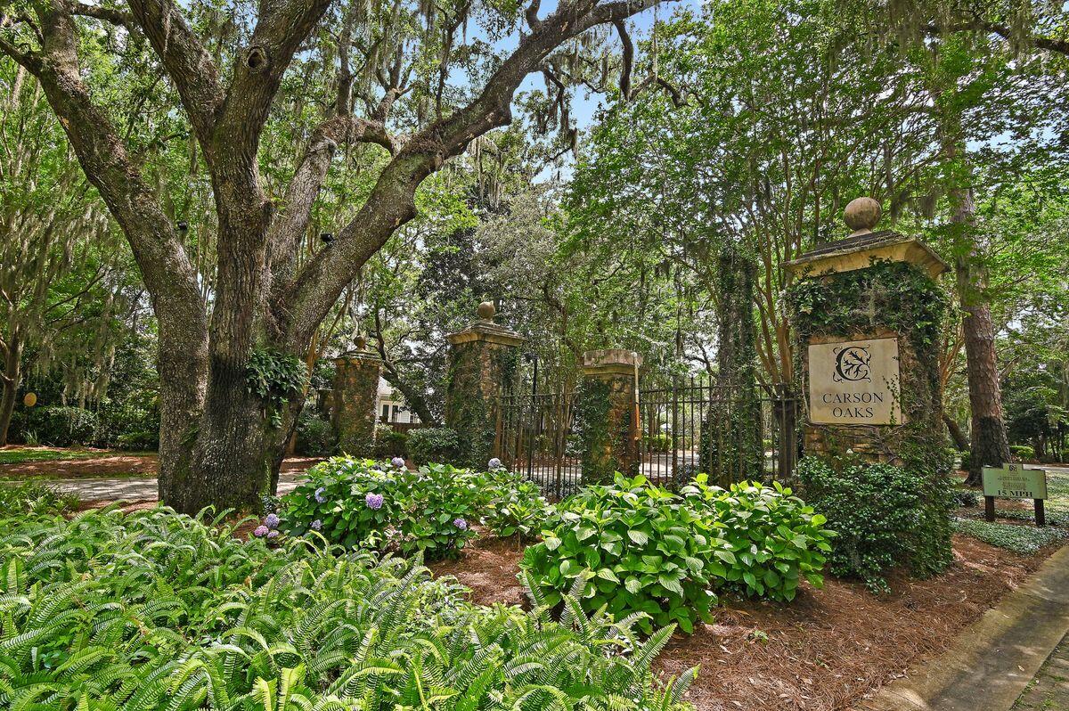 CARSON OAKS - Residential