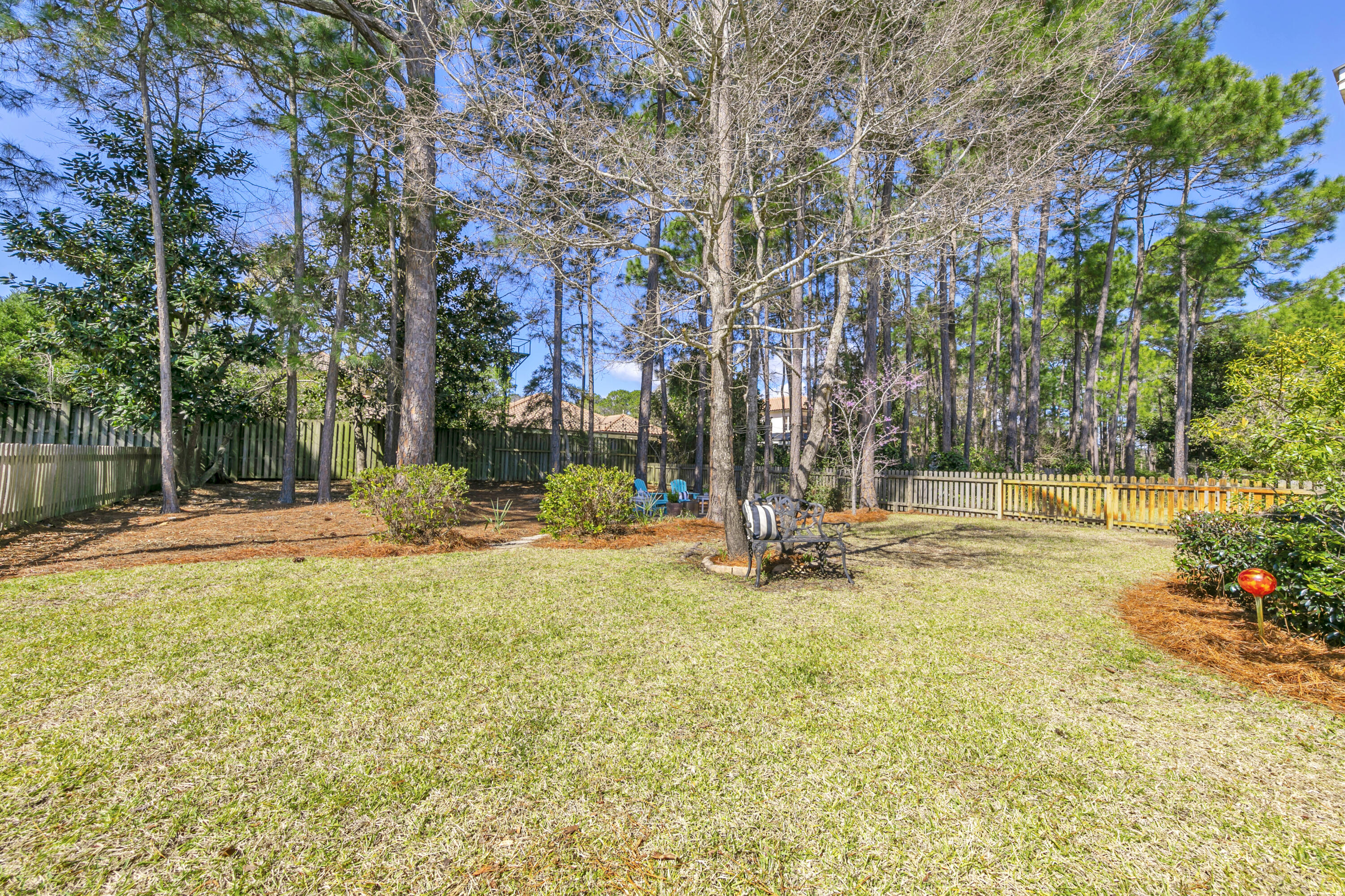 CARSON OAKS - Residential