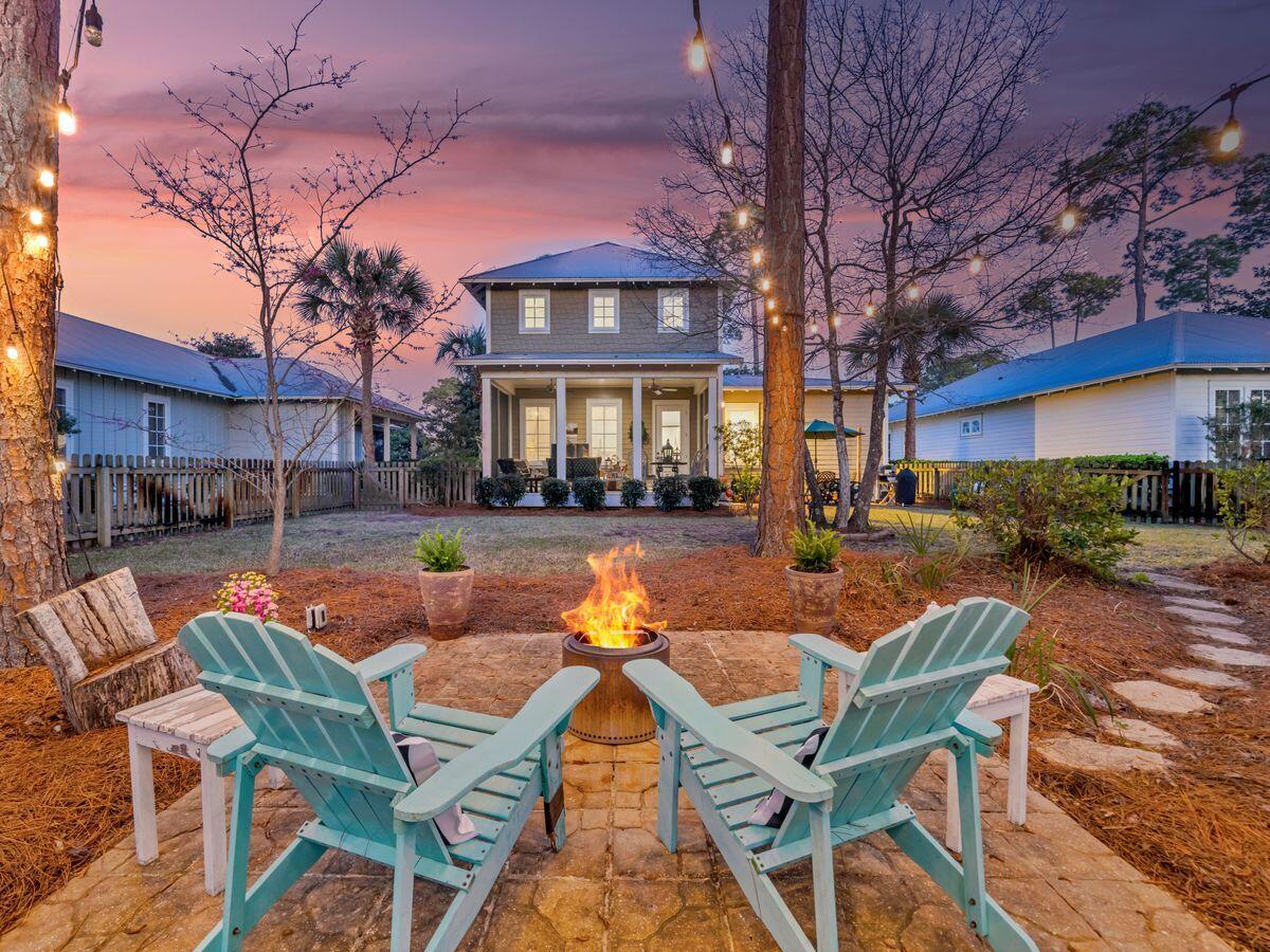 CARSON OAKS - Residential