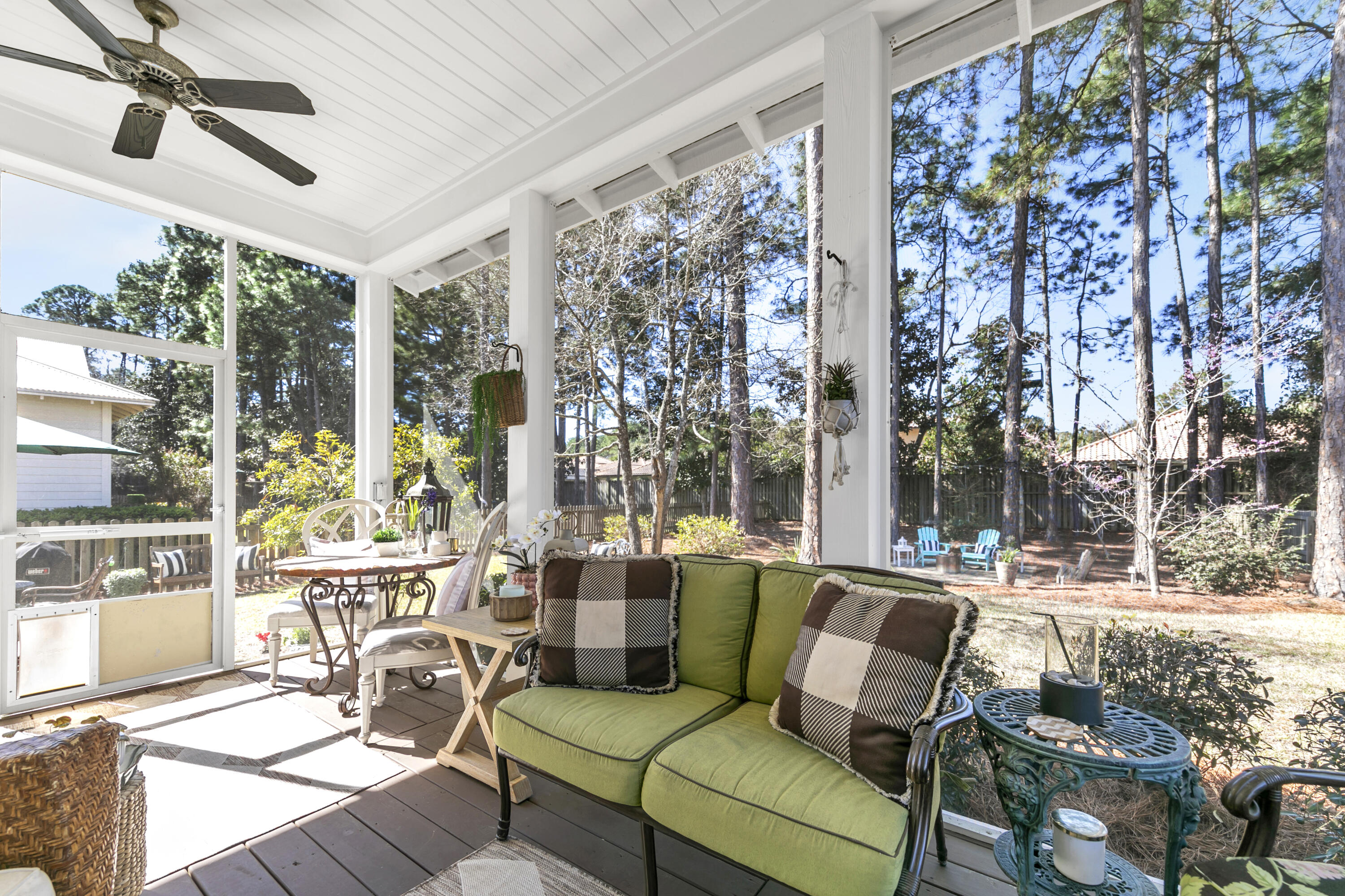 CARSON OAKS - Residential