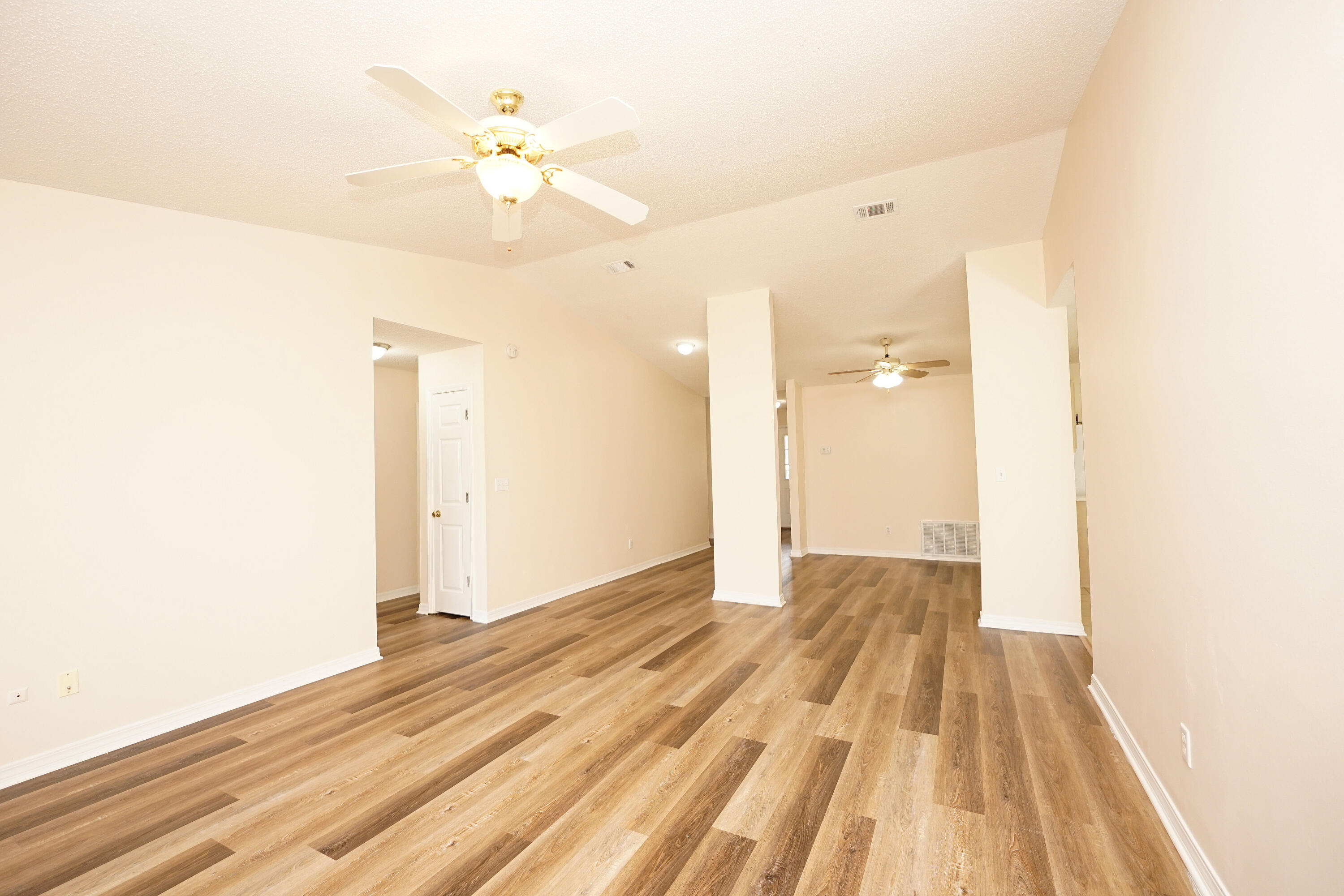 SPRINGATE - Residential