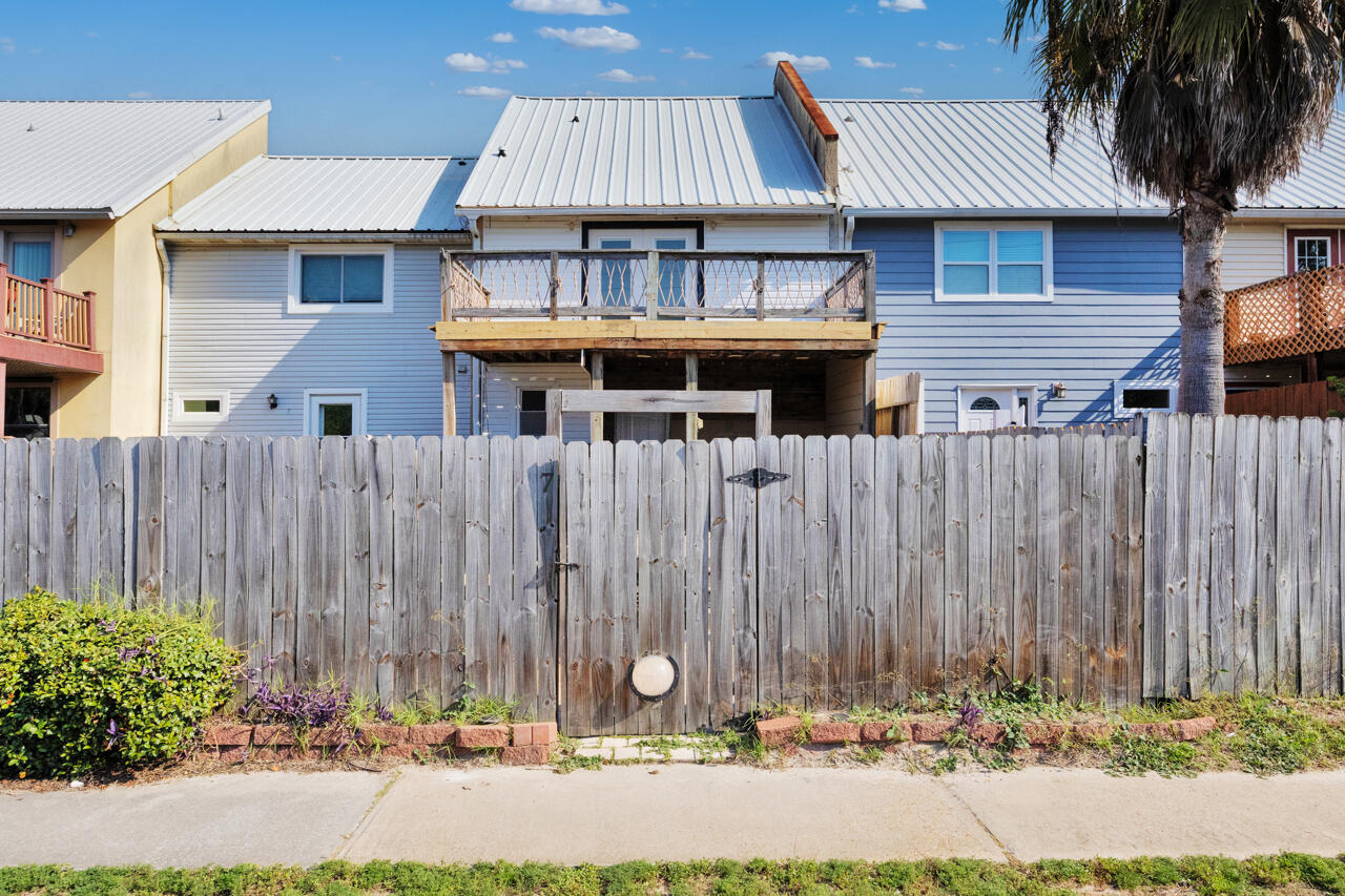 SANTA ROSA ISLAND - Residential