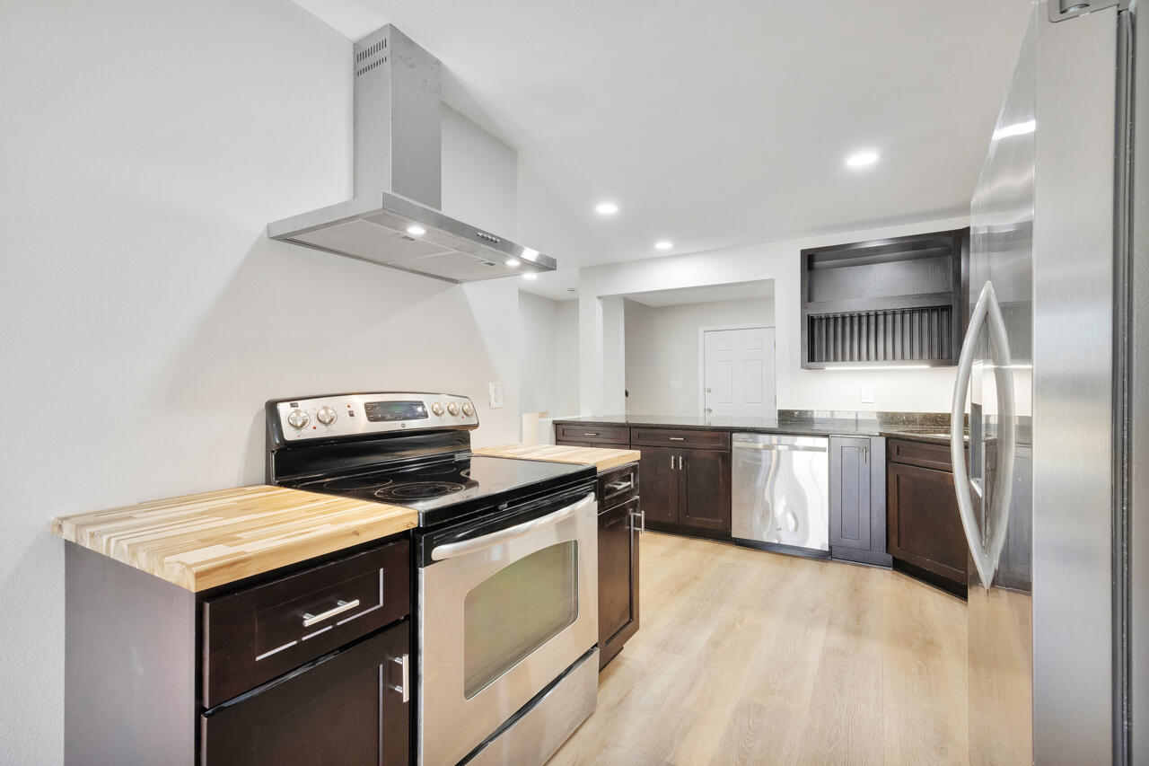 SANTA ROSA ISLAND - Residential