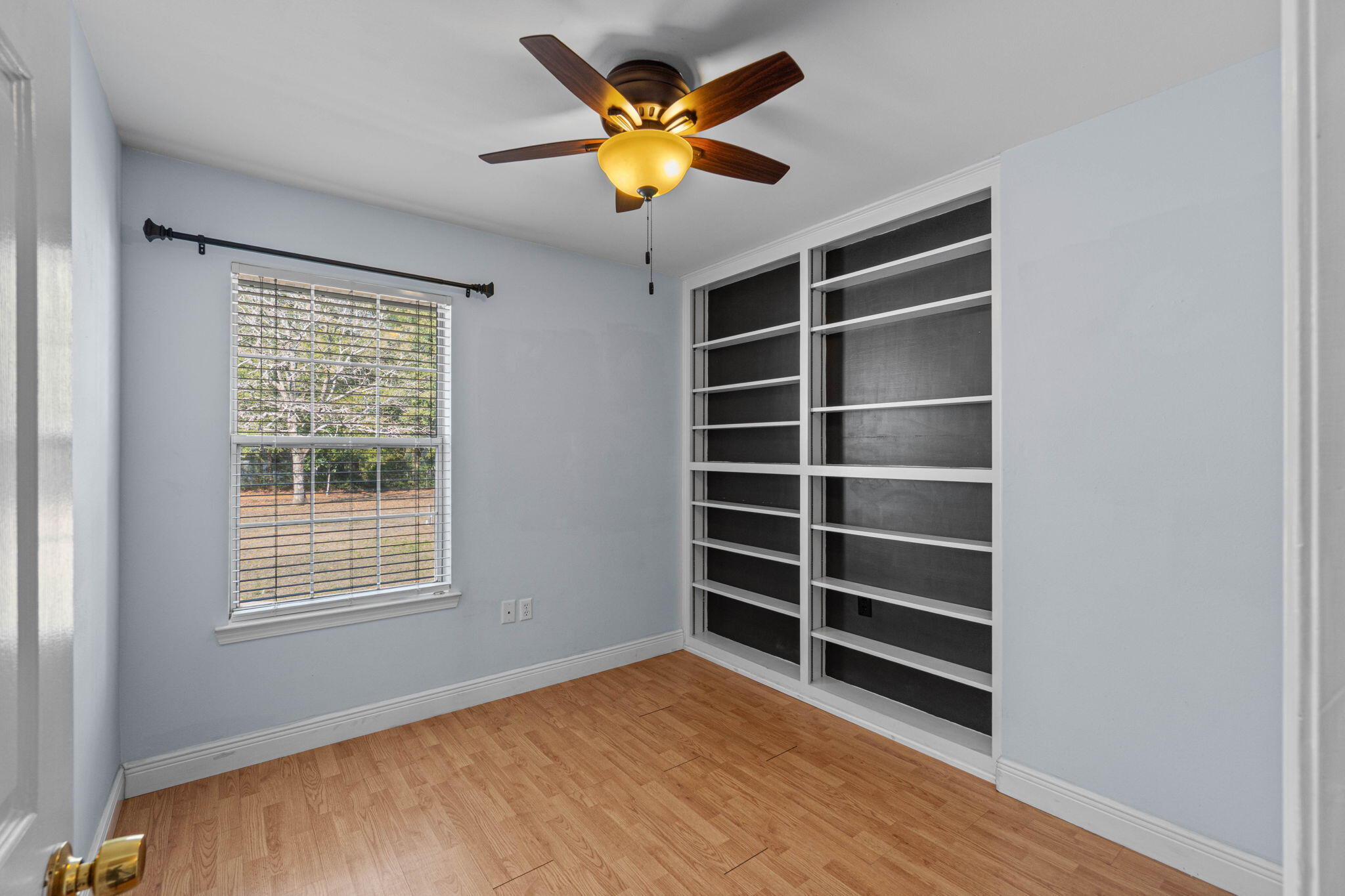 METES & BOUNDS - Residential Lease