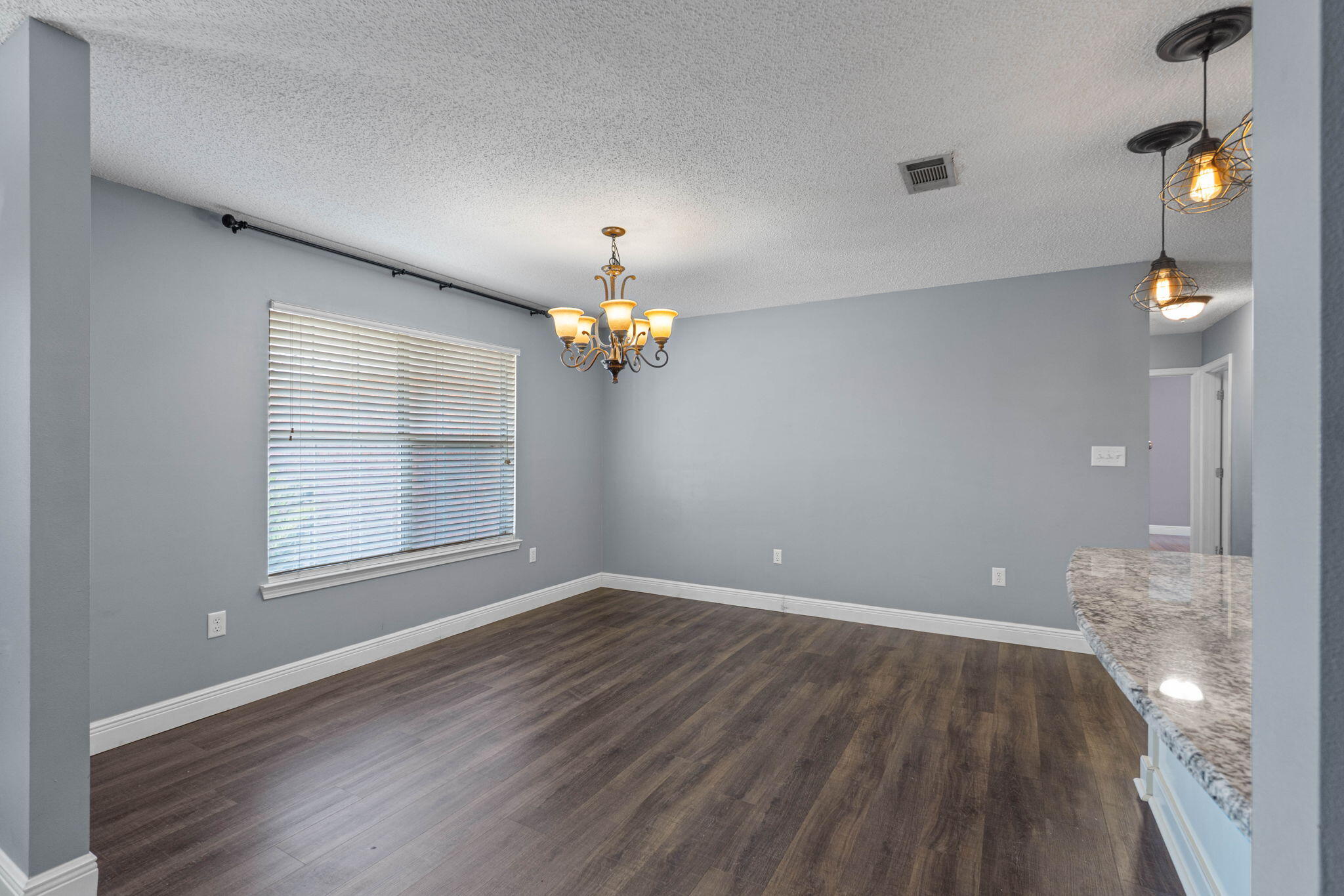 METES & BOUNDS - Residential Lease