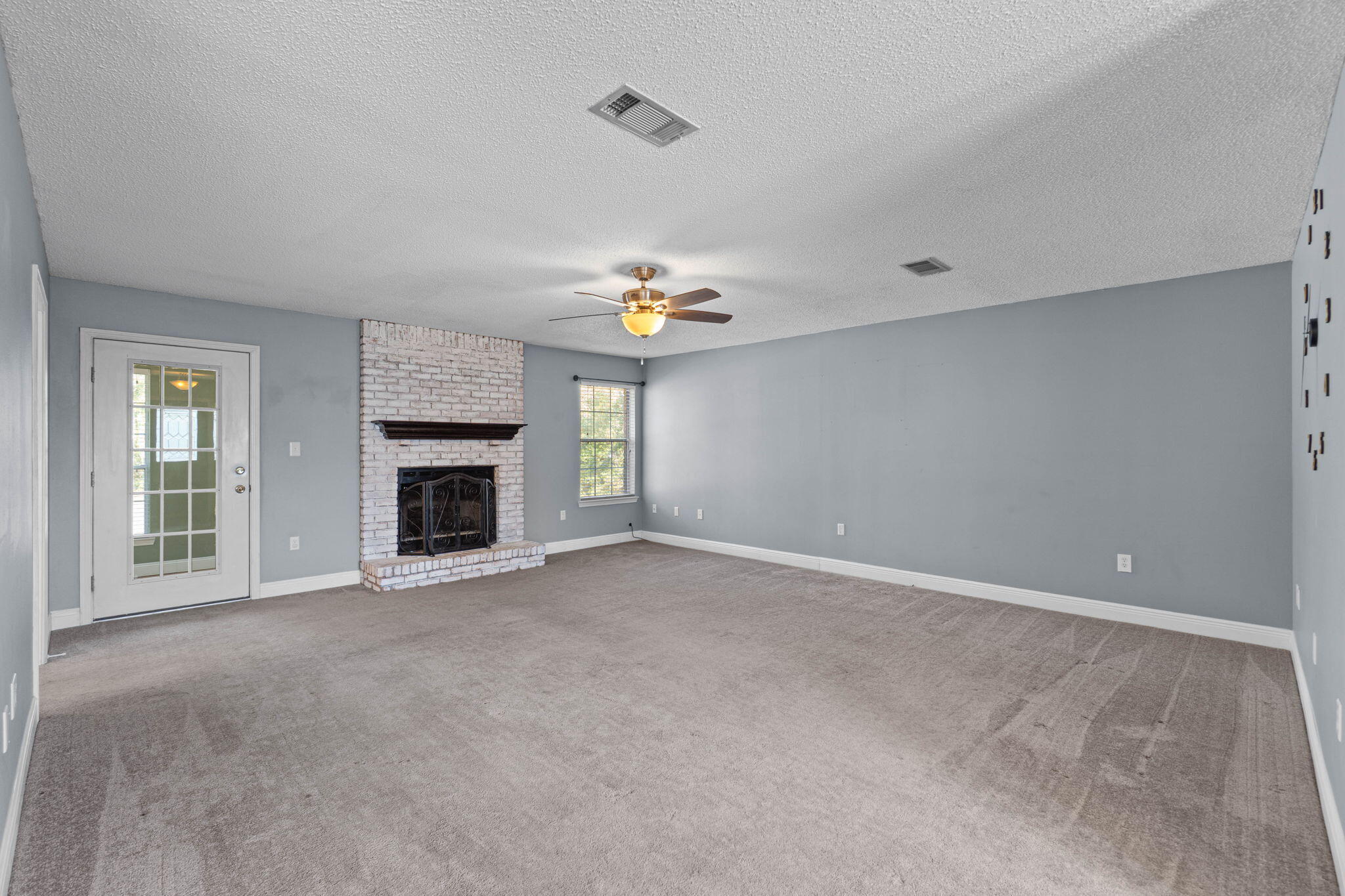 METES & BOUNDS - Residential Lease